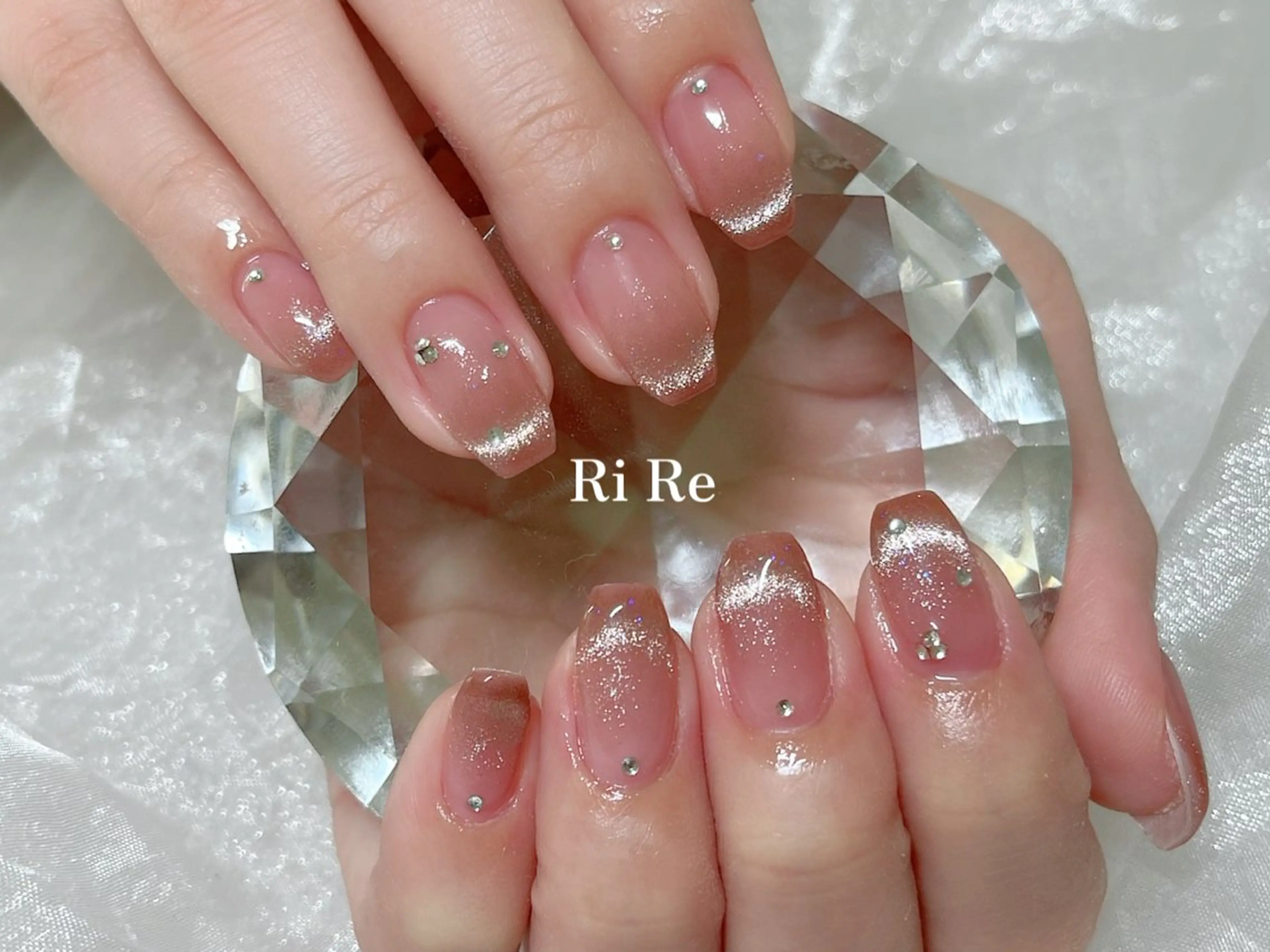 ネイル フレンチネイル キラキラネイル マグネットネイル マグネットフレンチ オフィスネイル Nailsalon RiRe♡Reikaのネイルデザイン