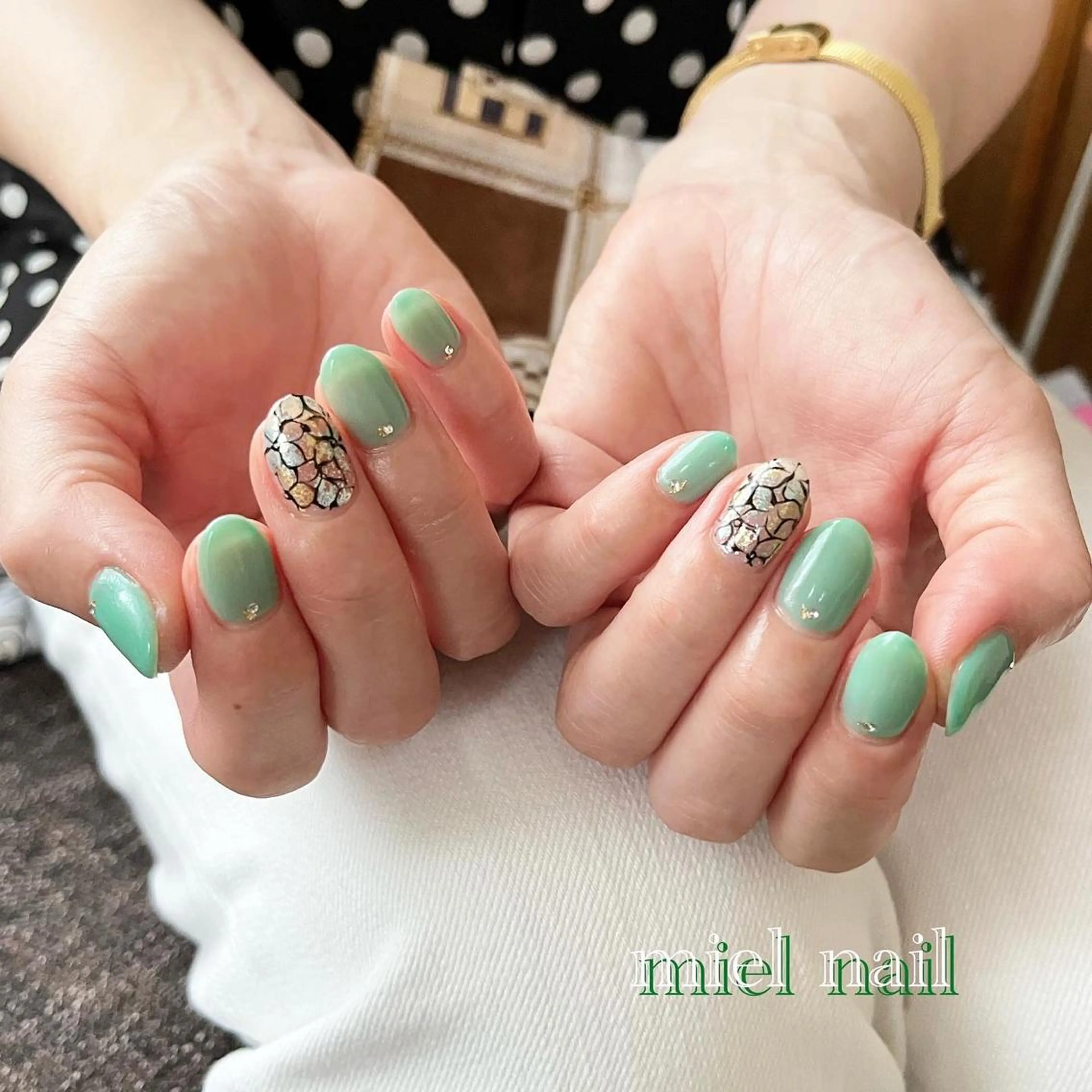 ネイル グリーン ハンドネイル miel nailのネイルデザイン