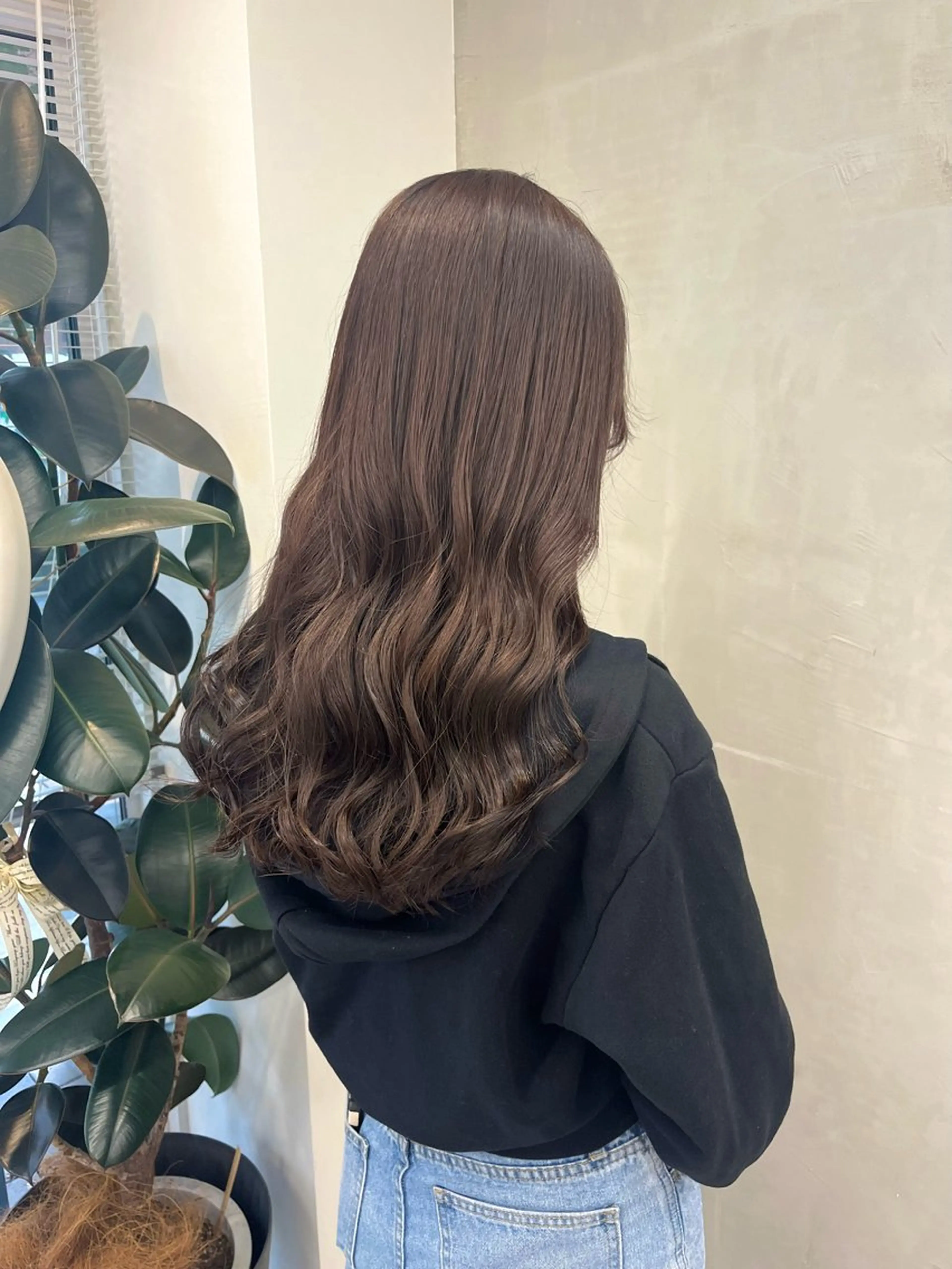 セミロング カラー charer eye salon所属・マブチ キサラのマツエク・マツパデザイン