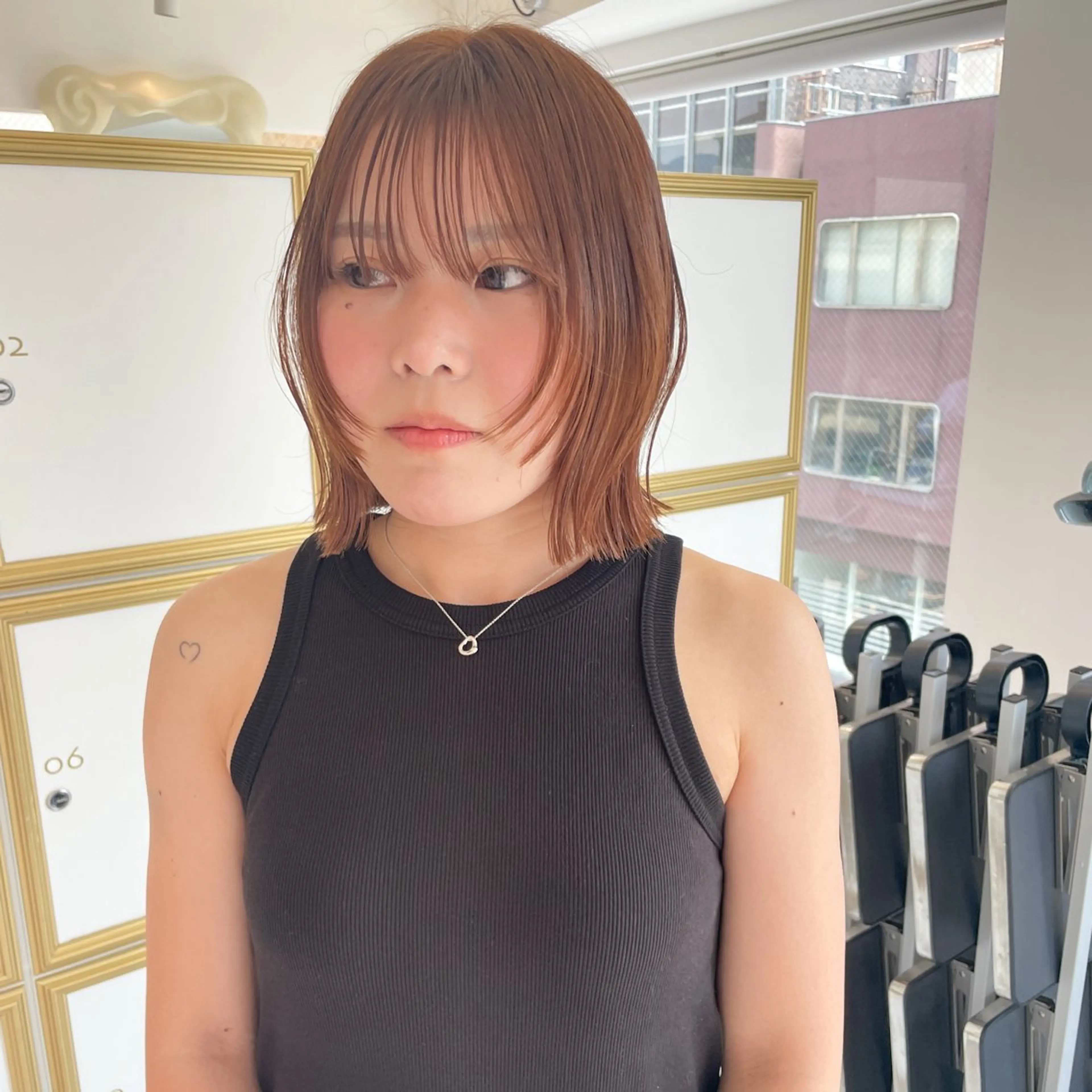 ミディアム カラー オレンジ 顔まわりレイヤー レイヤーカット カット ヘアカラー 似合わせヘア🤍 面田法子のヘアスタイル