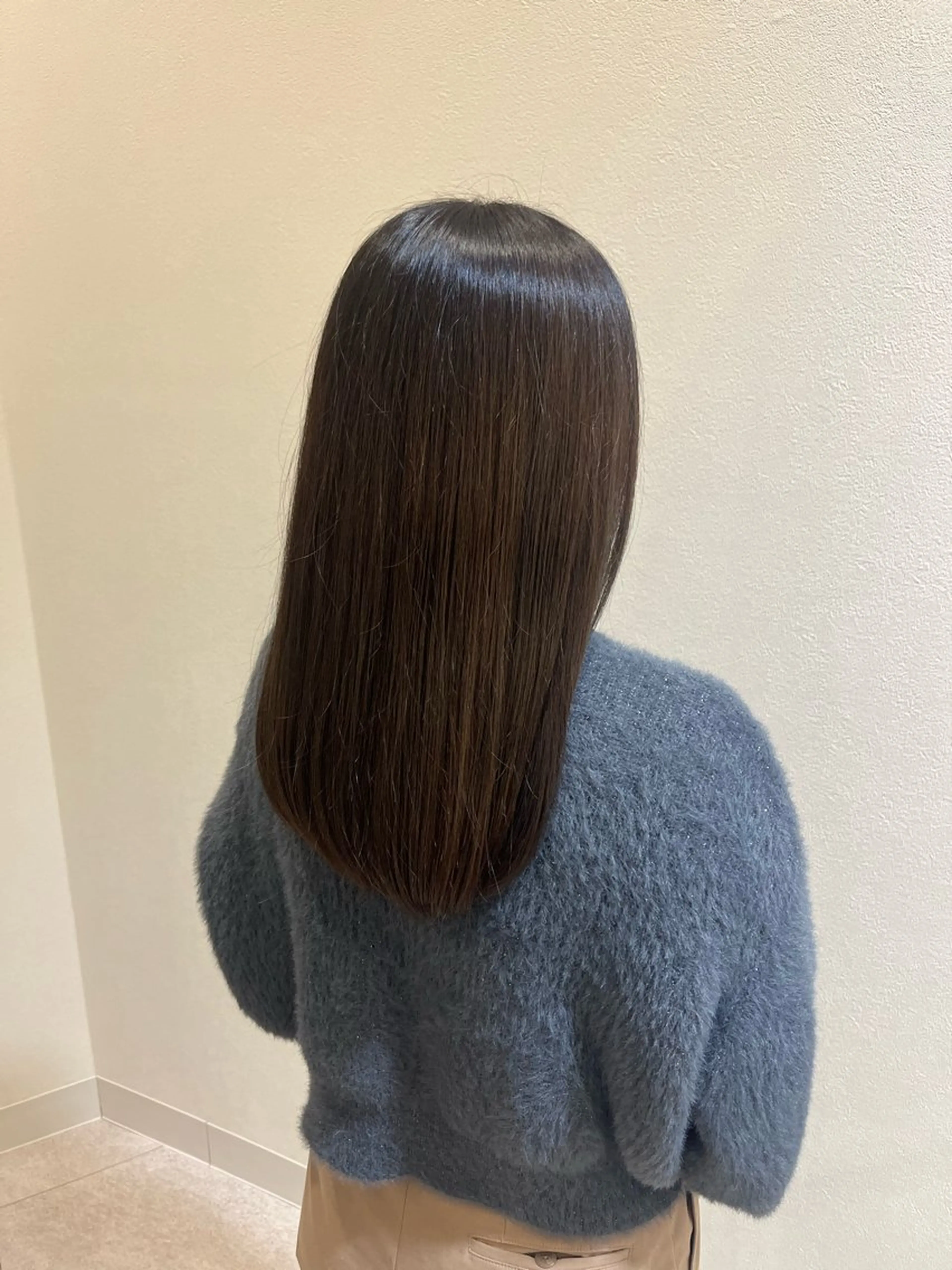 ロング カラー ヘアカラー 杉田 凜のヘアスタイル
