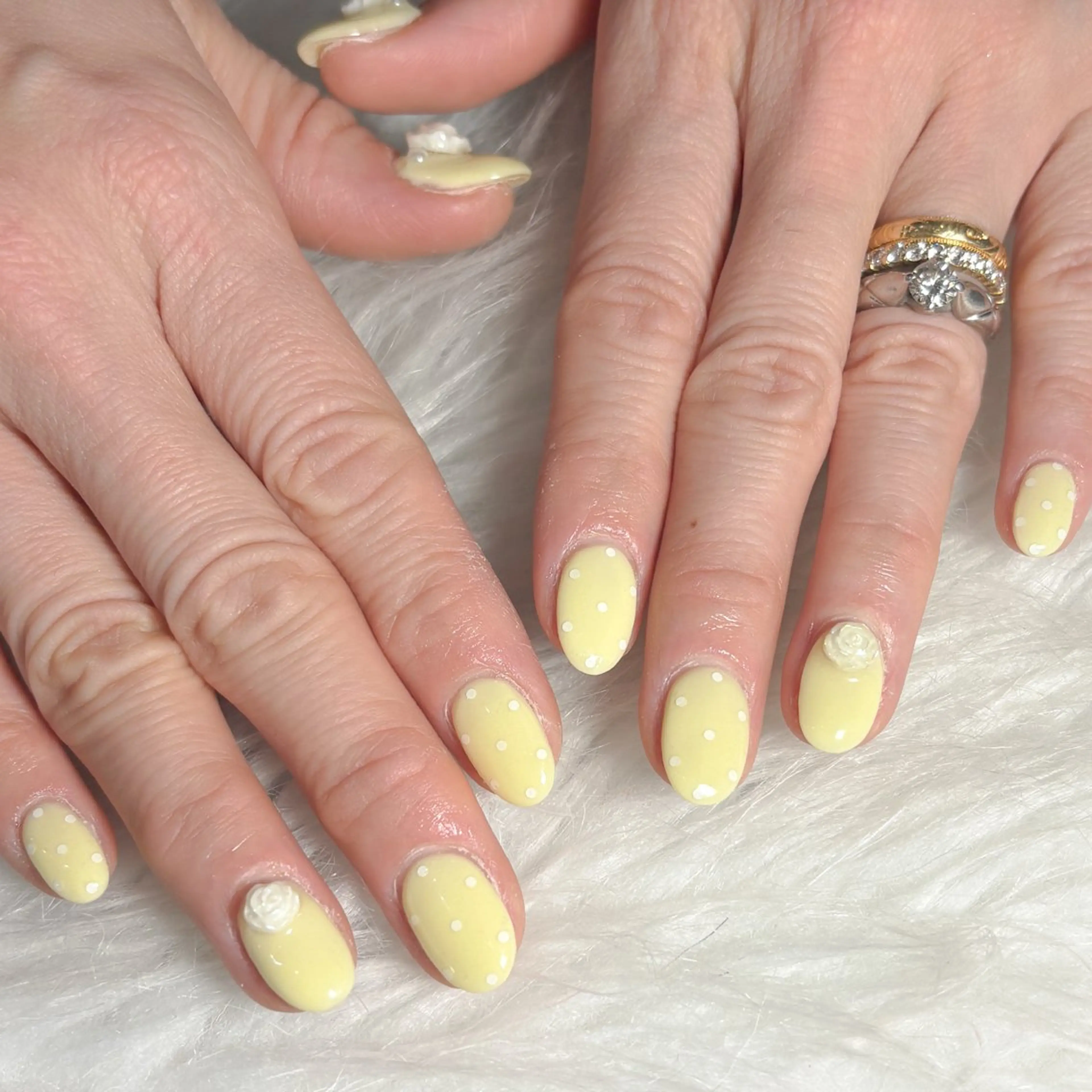 ネイル ハンドネイル LAVISH manaのネイルデザイン