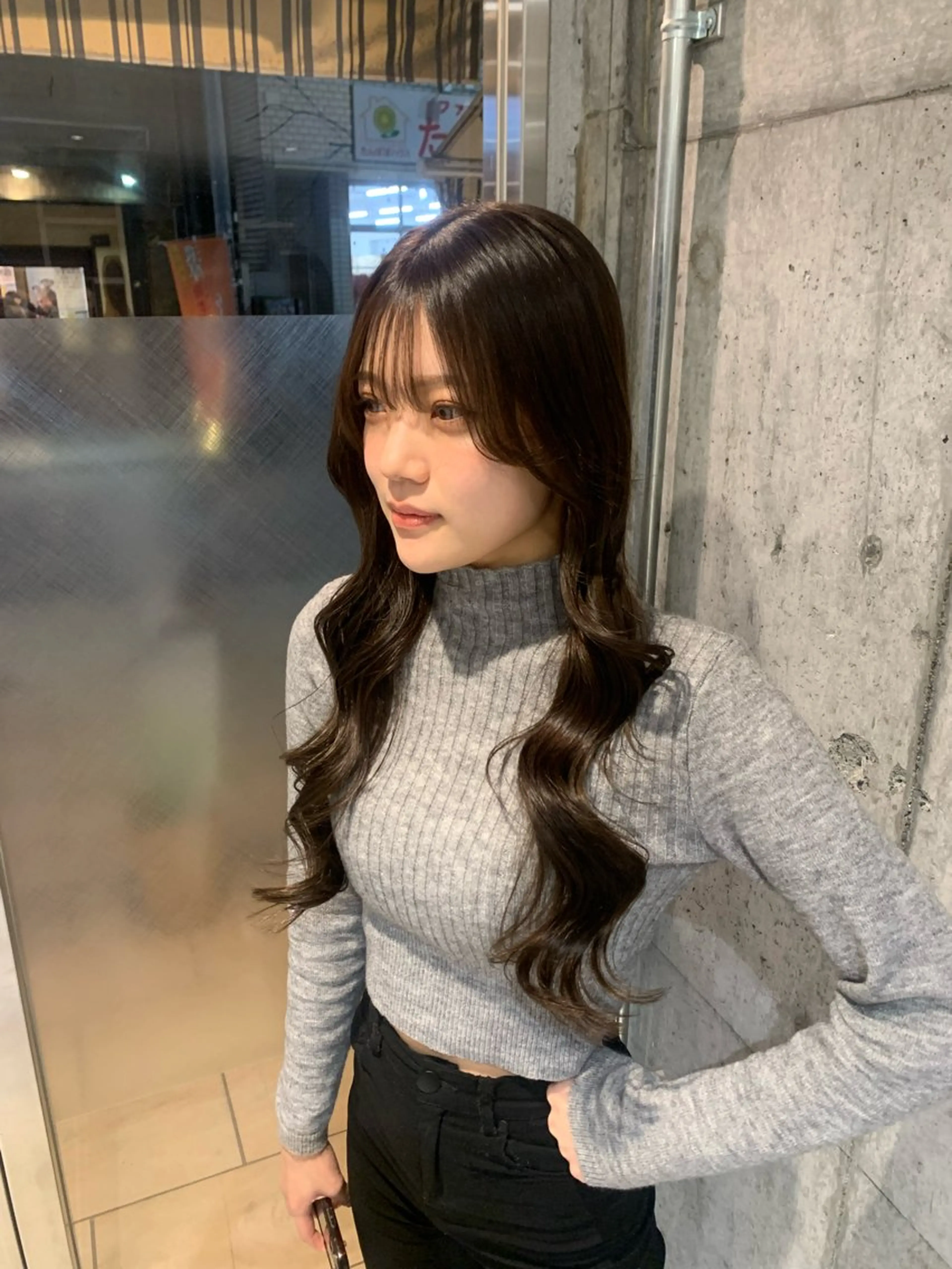 ロング カラー ブラウンカラー オリーブブラウン 顔まわりレイヤー 顔周りカット レイヤーカット カット ヘアカラー レイヤー/メンズ /髪質改善　廣島公平のヘアスタイル