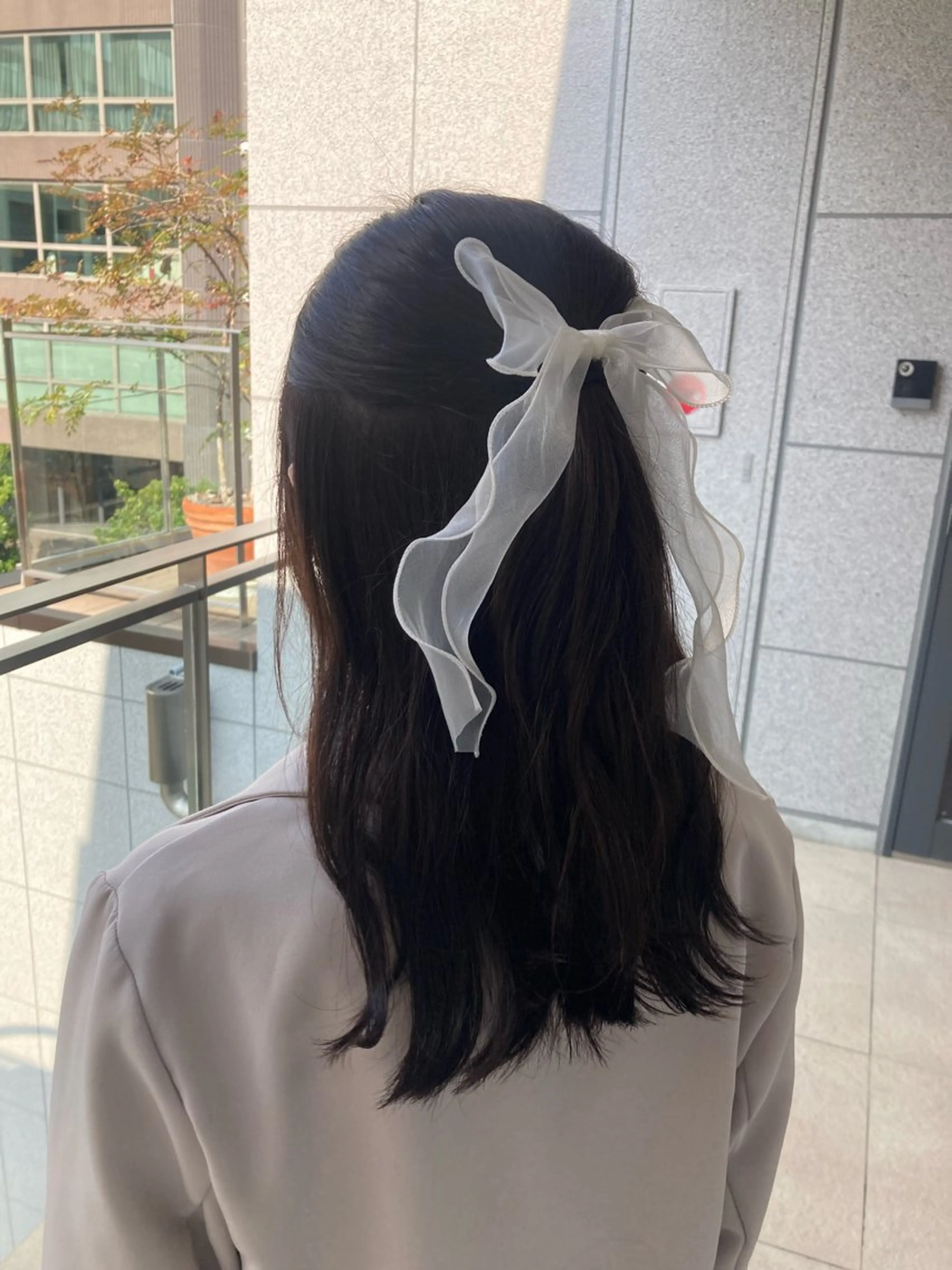 セミロング LOANA  MIDORINO所属・カラーモデル/ つくば市みどりののヘアスタイル