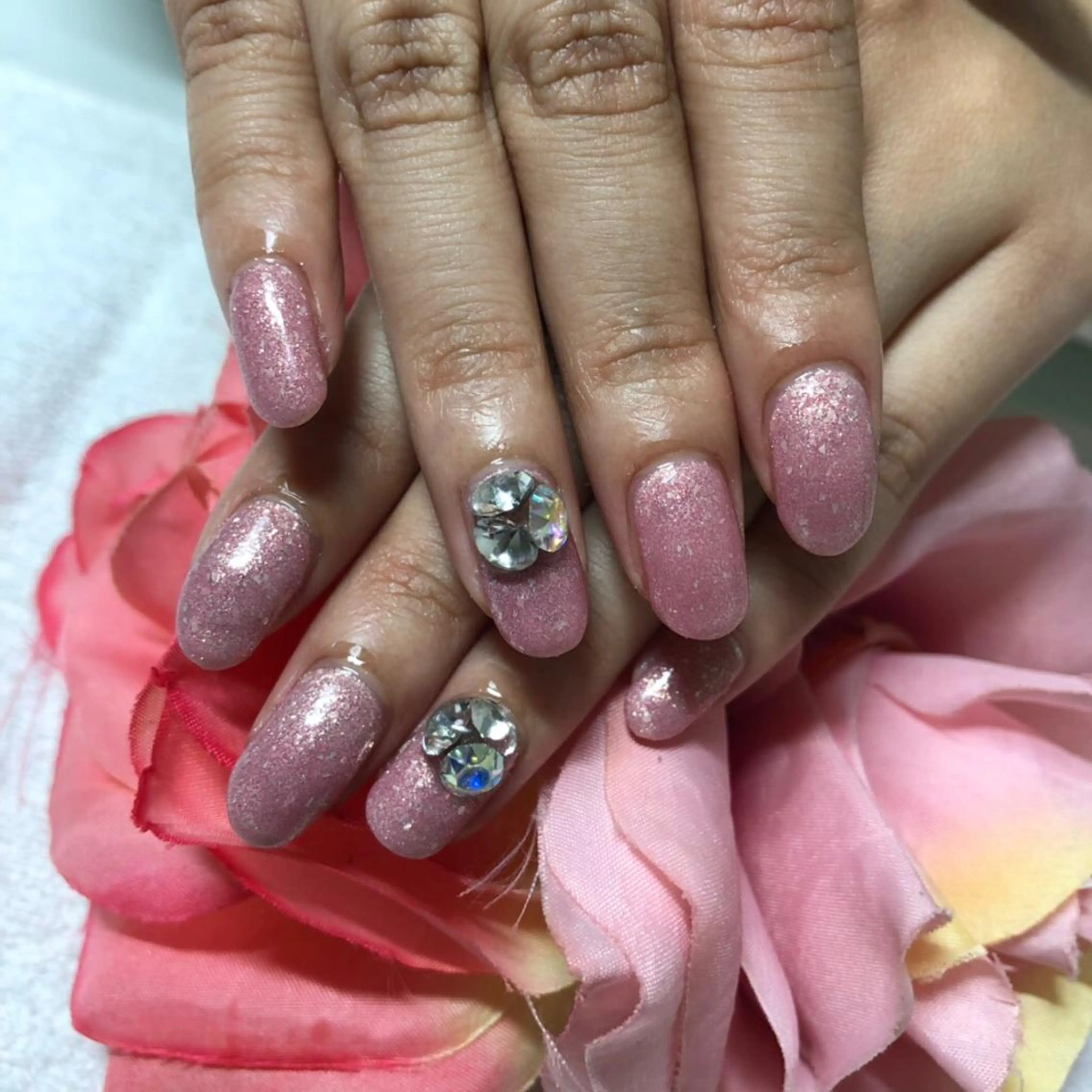 ショート ネイル ストーンネイル ハンドネイル 《LB》ラブリエ Nail&eyeのマツエク・マツパデザイン