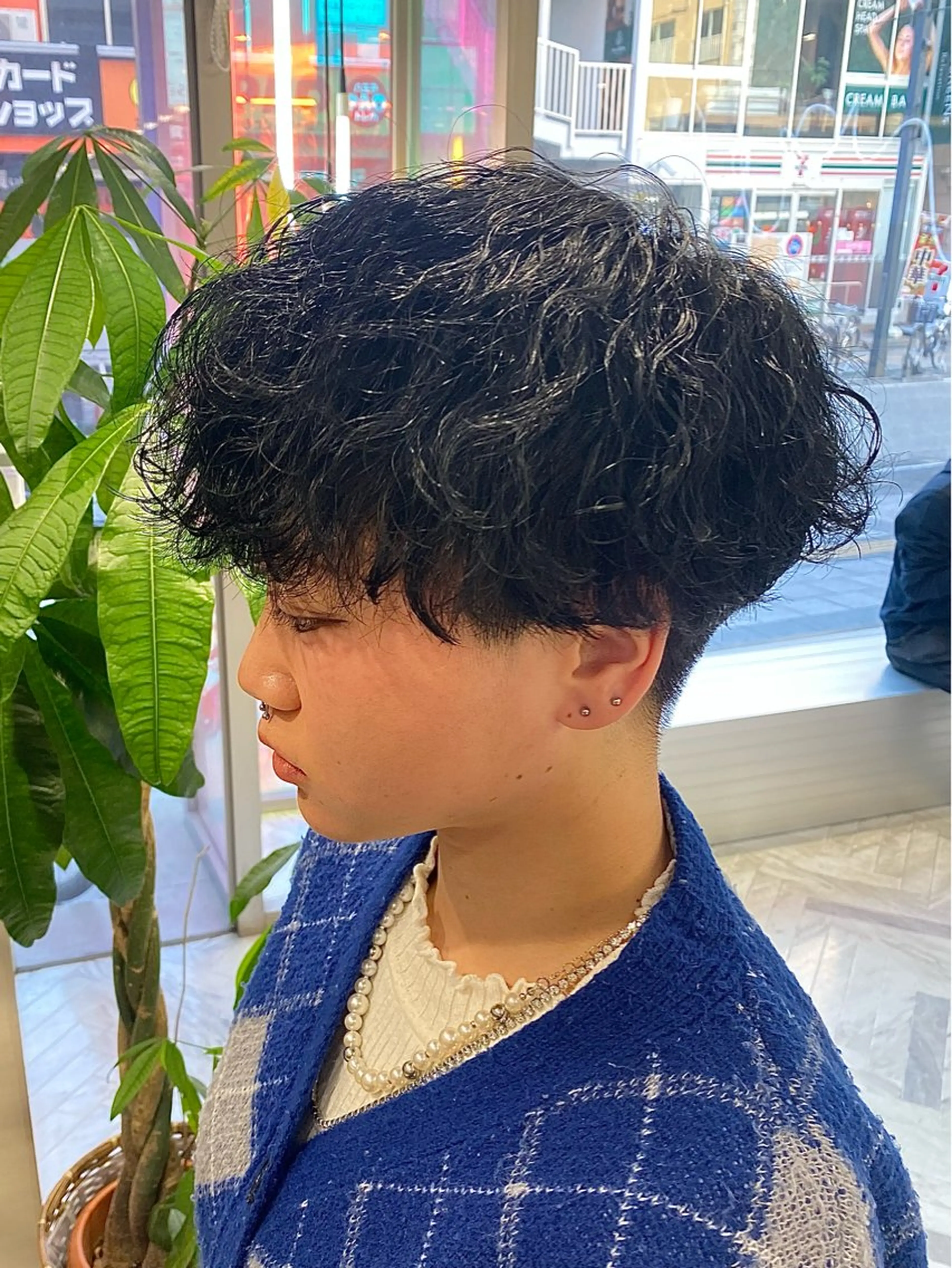 ショート カラー ヘアカラー カンナ【Y2Kネイル /コーンロウ】のネイルデザイン