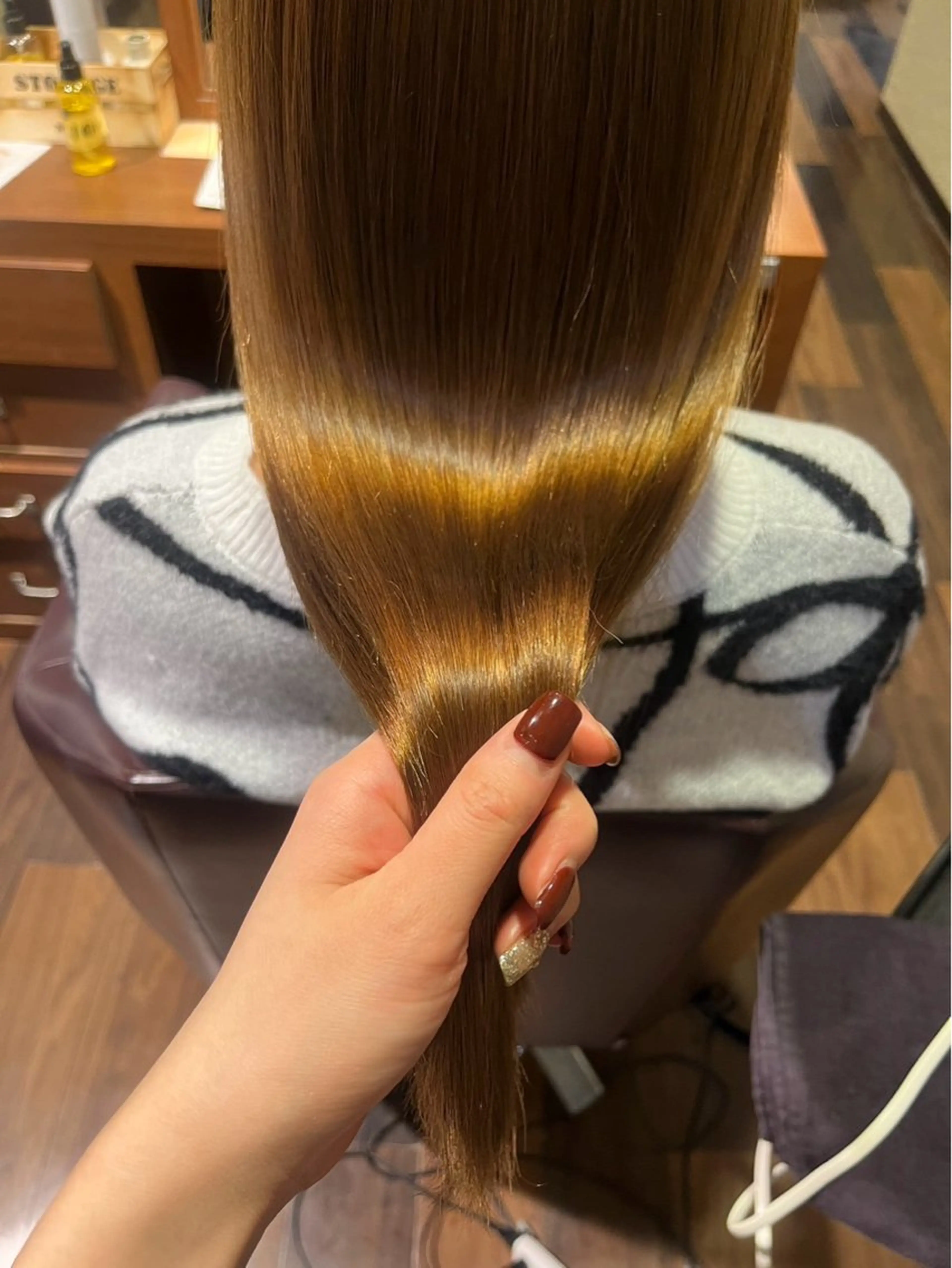 《平日16時~》うる艶✨縮毛矯正リクエストからお願いいたします🙇‍♀️の写真