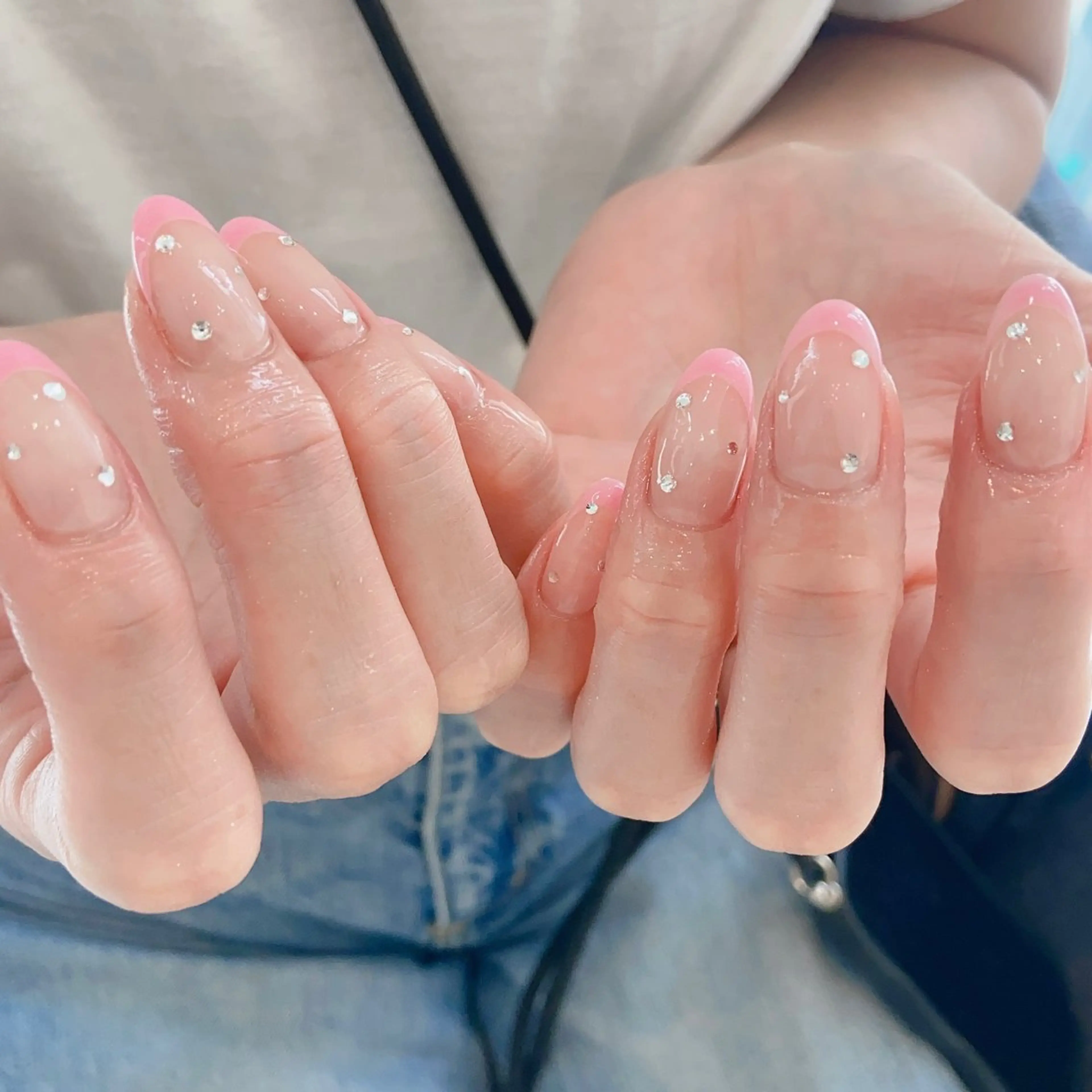 ネイル フレンチネイル ストーンネイル 【plume.】 misakiのネイルデザイン