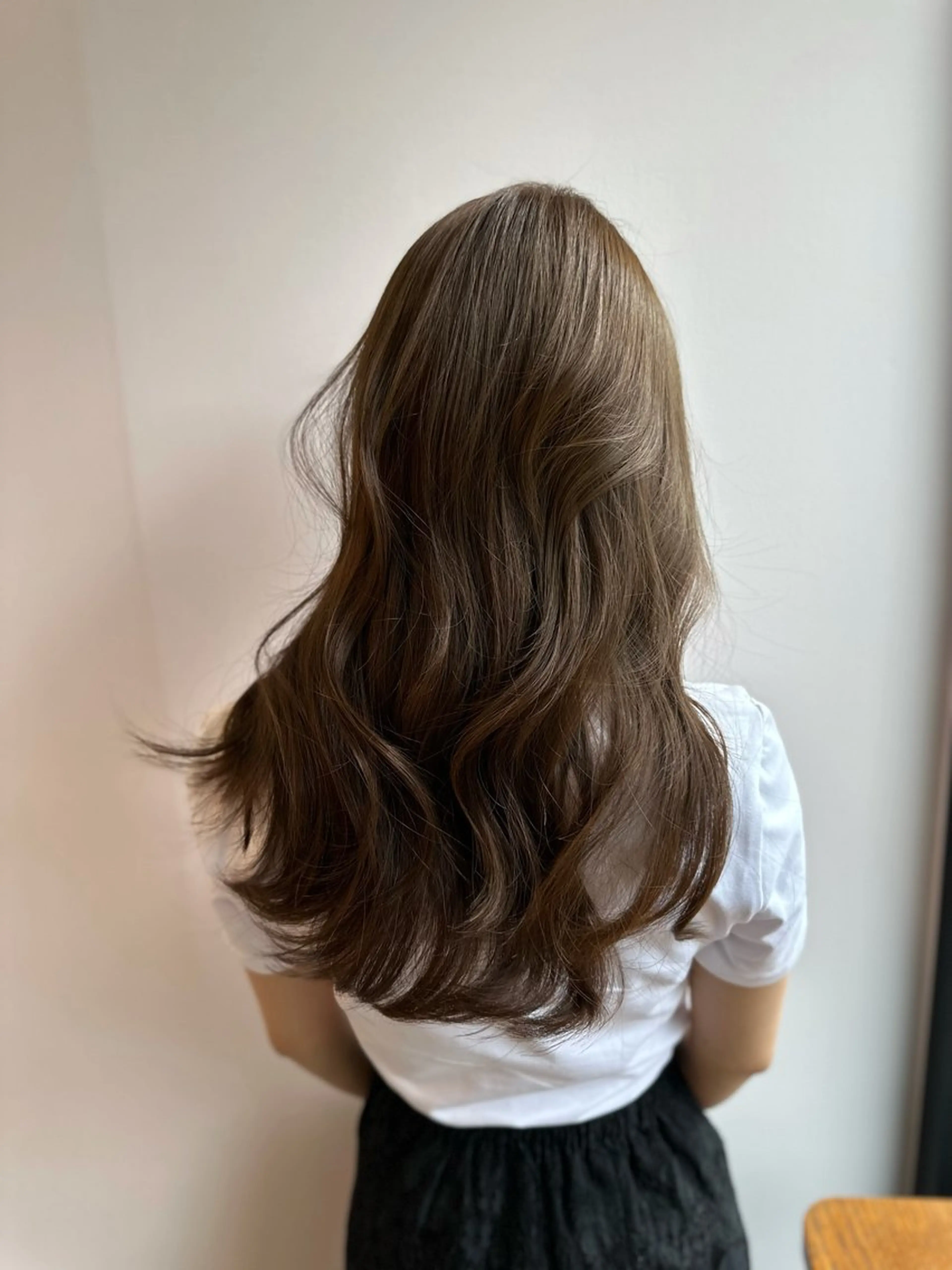 [29歳以下対象] お気に入り登録者様限定🤍王道❤️‍🔥韓国風レイヤーカット×透明感カラー×内部補修2stepTRの写真