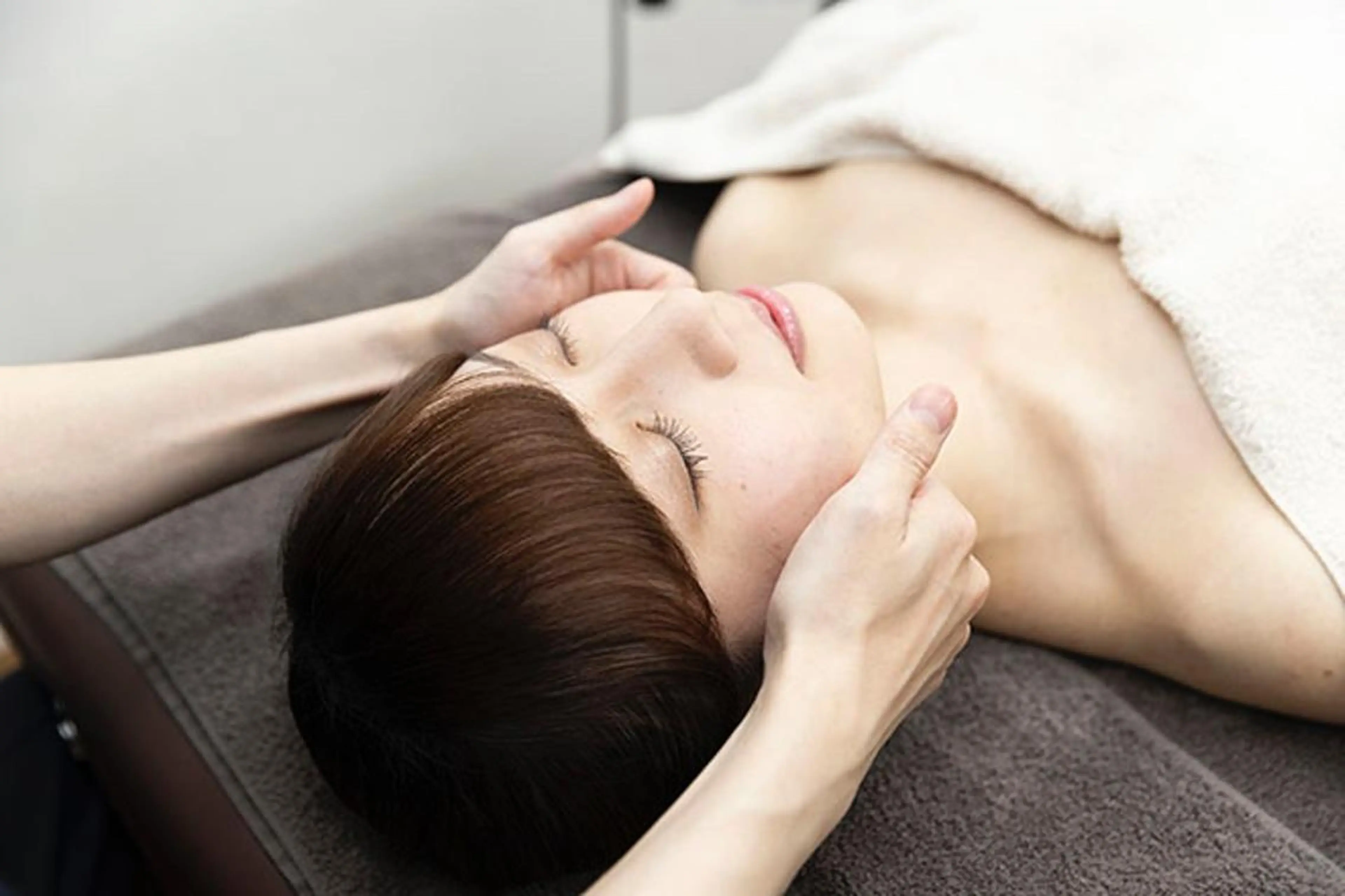 美容鍼・小顔矯正 ハリシェンドのエステ・リラクイメージ