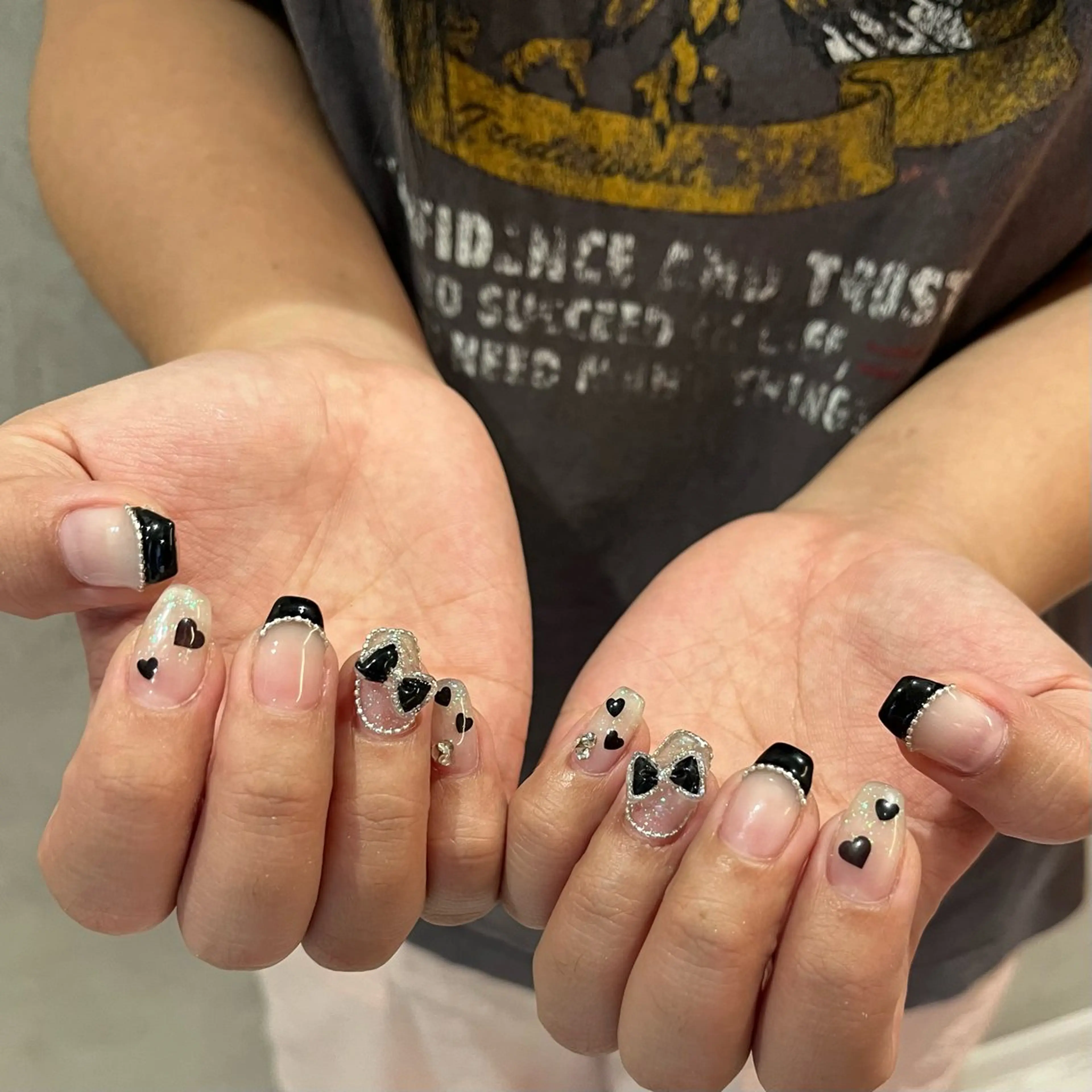 ネイル 持ち込み S. SAYAのネイルデザイン