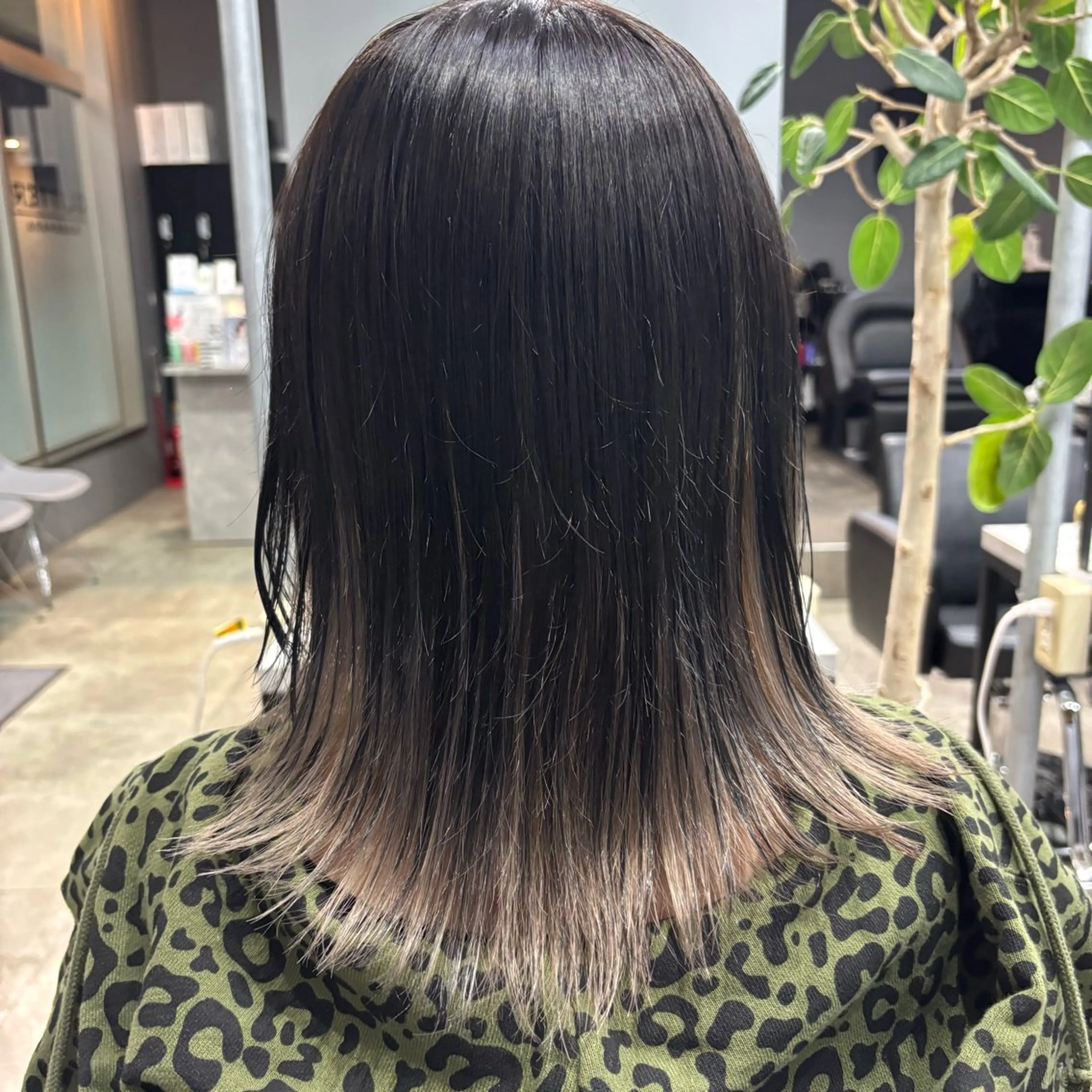 セミロング ヘアカラー 🌙GLITTER 🌙菱沼孝将🌙のヘアスタイル