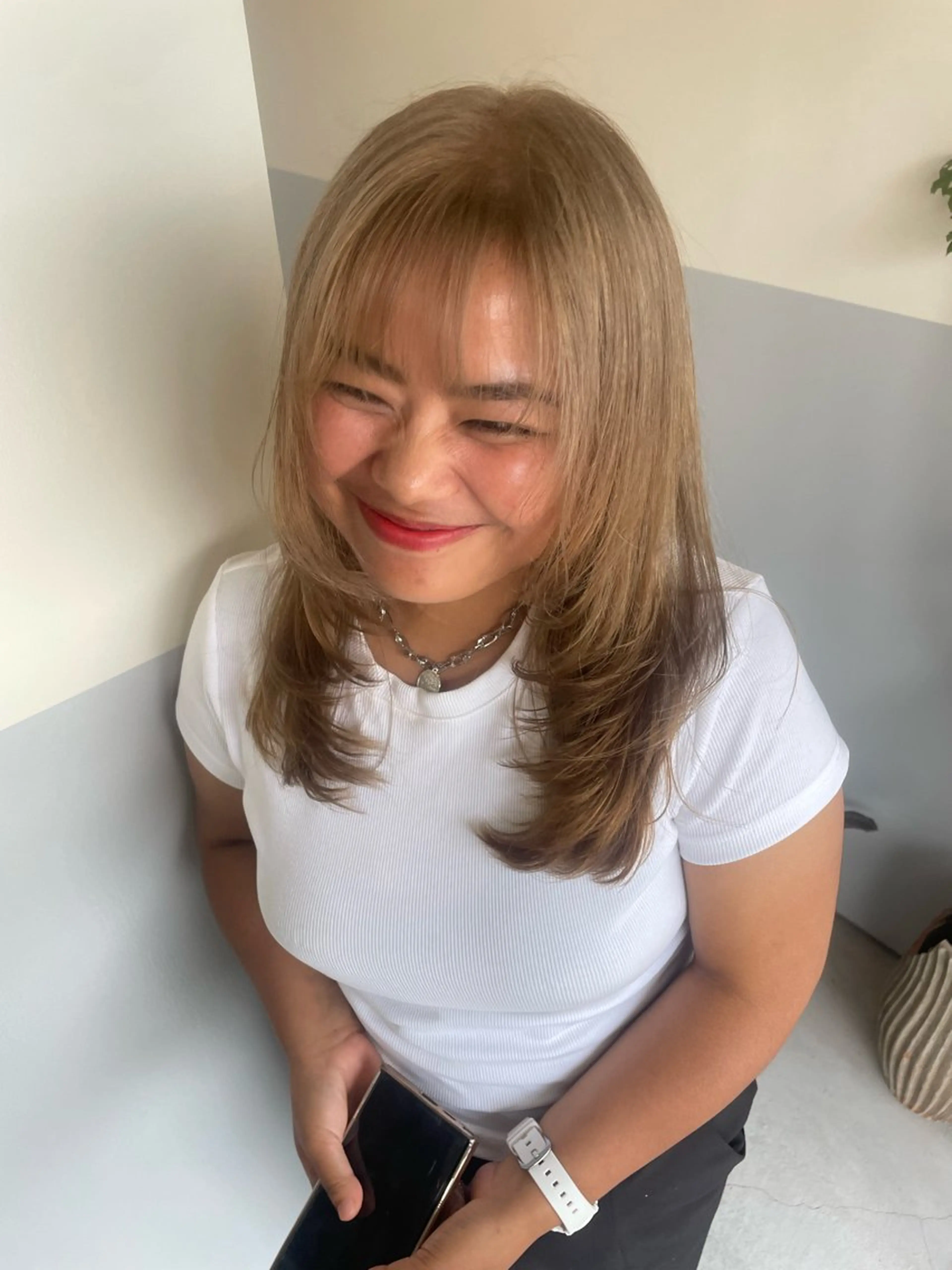 ロング レイヤーカット 小久保 里紗のヘアスタイル