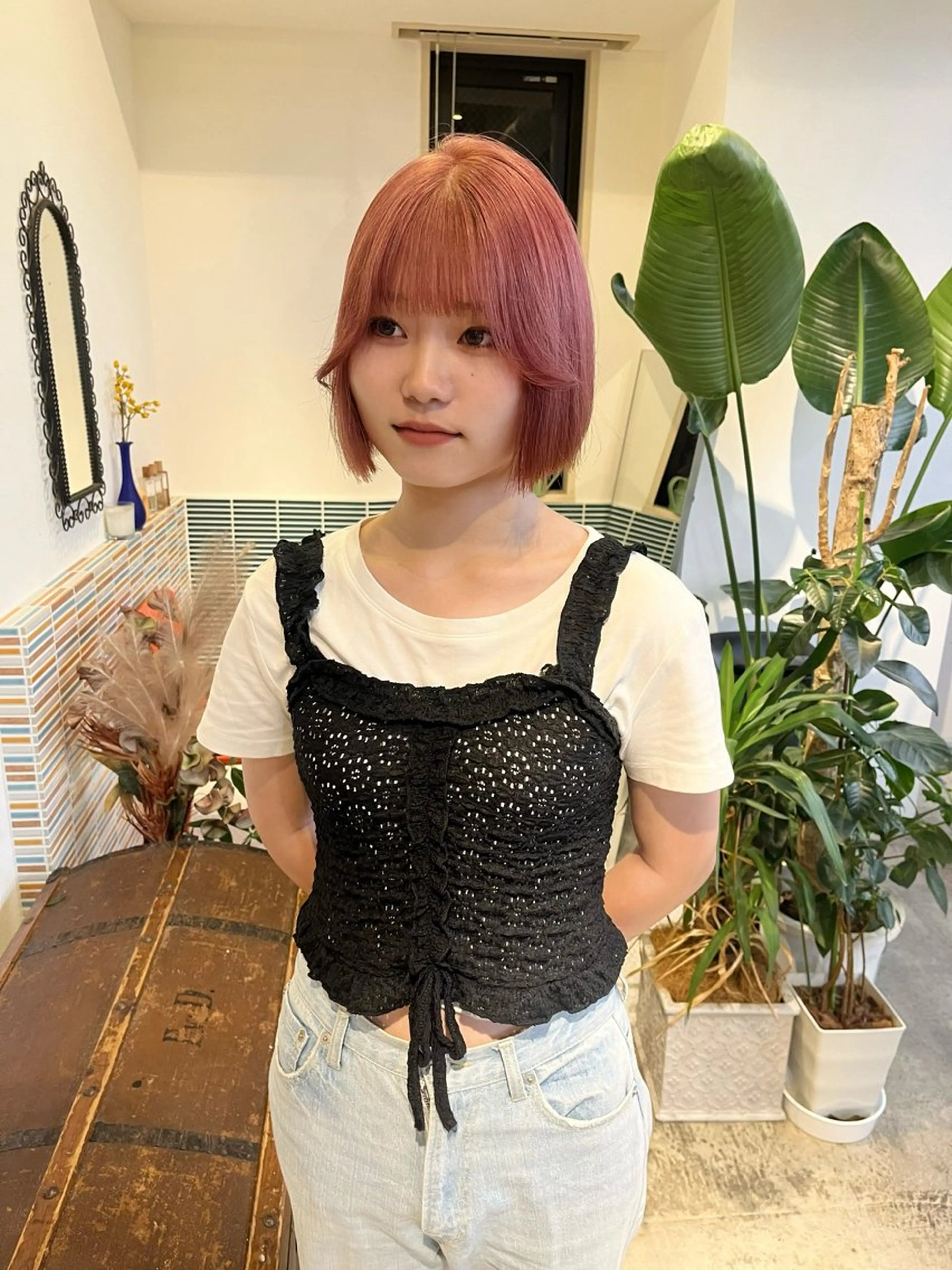 ミディアム カラー ベージュカラー ブリーチ ピンクカラー ピンクベージュ カット ヘアカラー トリートメント 🩷ハイトーン透明感 レイヤー🩷ユリカのヘアスタイル