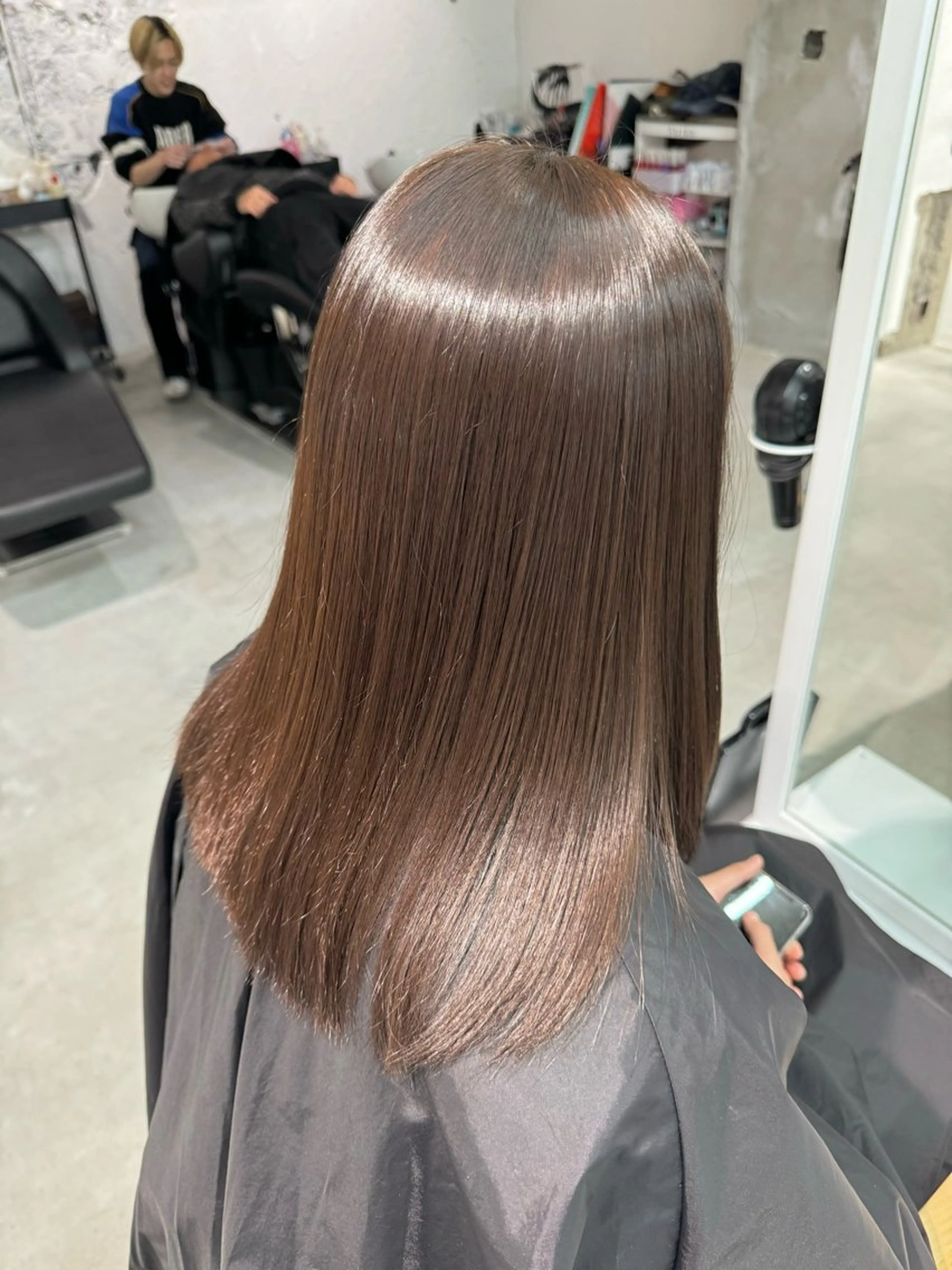 ミディアム 縮毛矯正 🪐hikari /似合わせカットのヘアスタイル