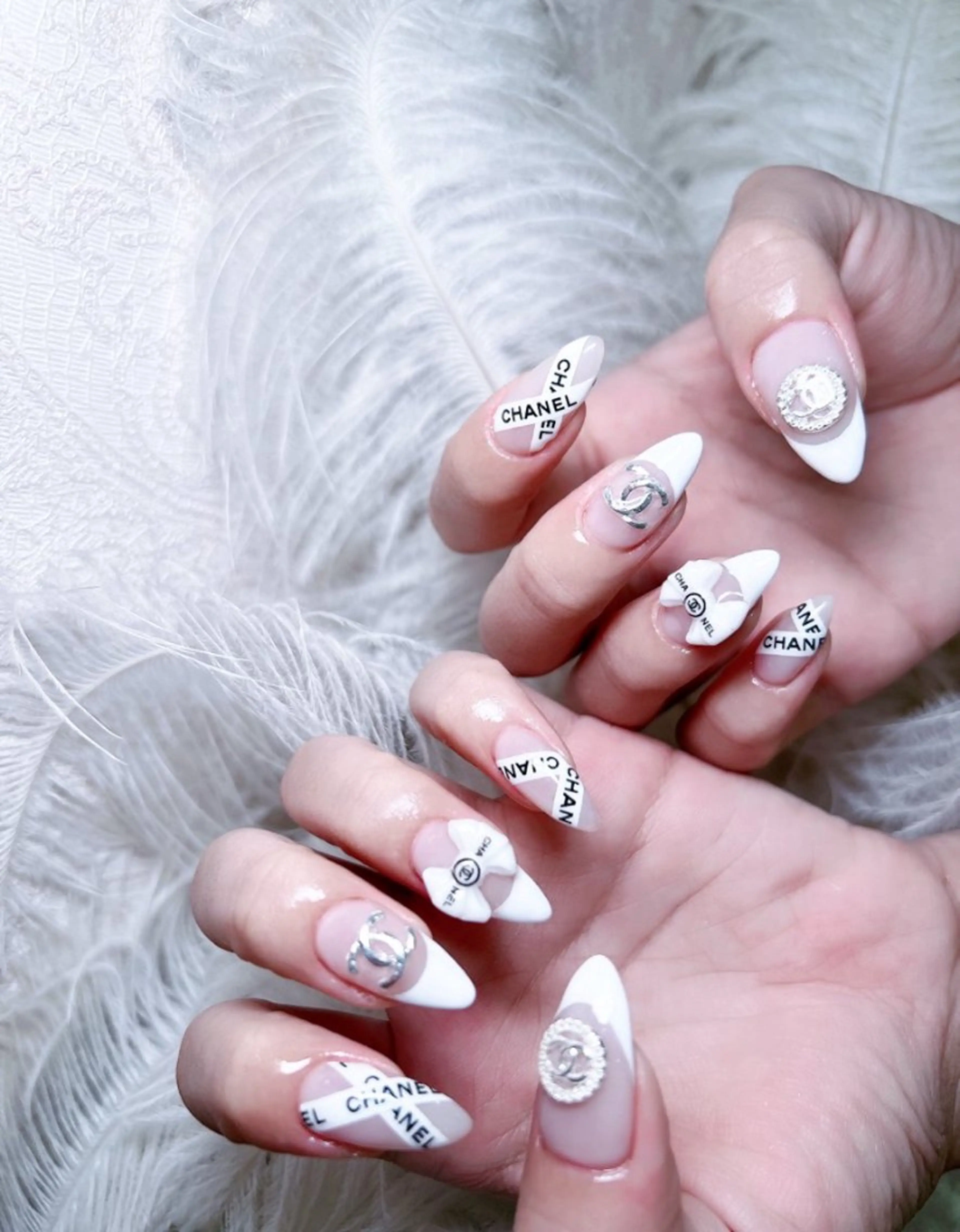 ネイル サイ コンゴウのネイルデザイン