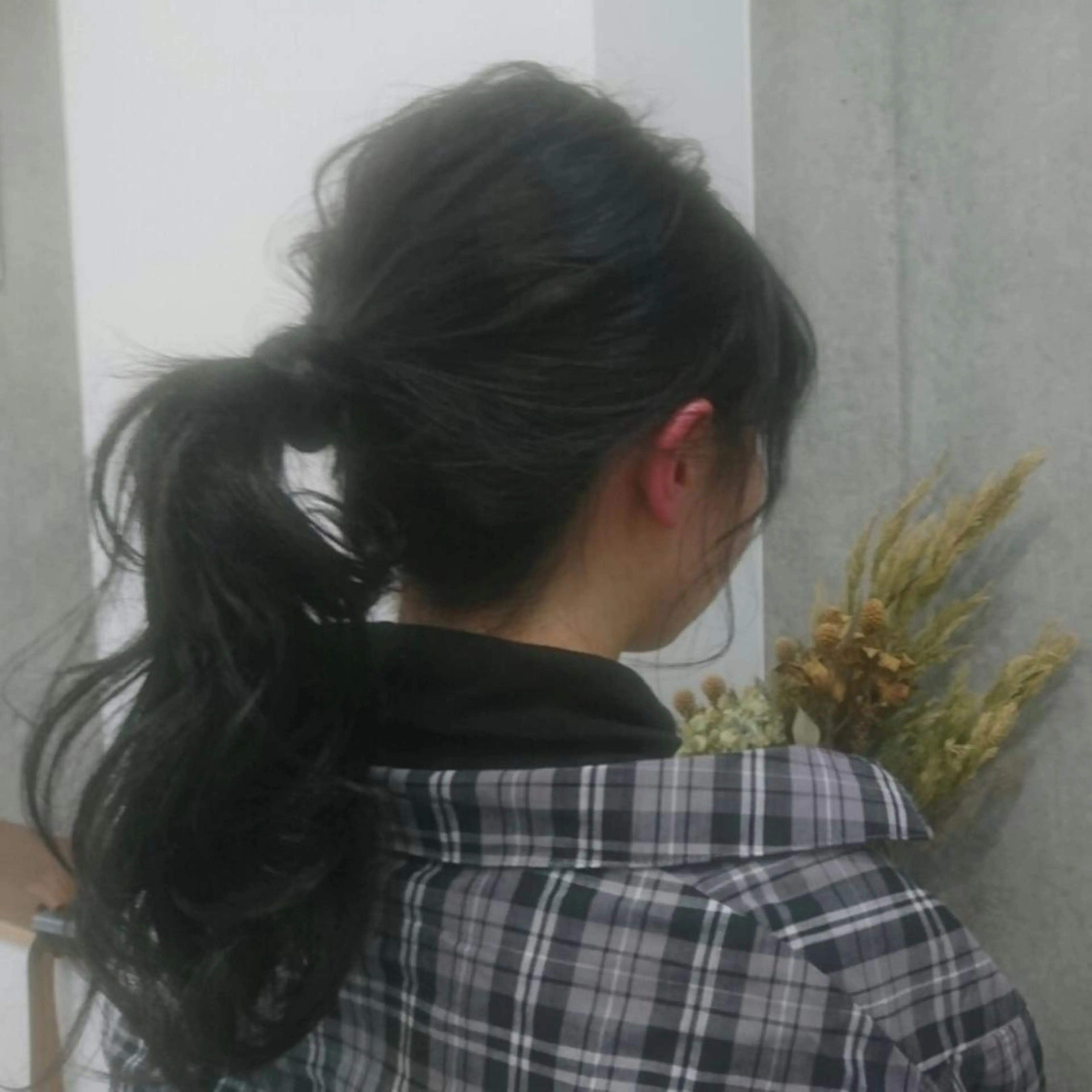 セミロング カラー 黒髪 ネイビーカラー 🦋美髪／エクステ 🦋アベイクミのヘアスタイル