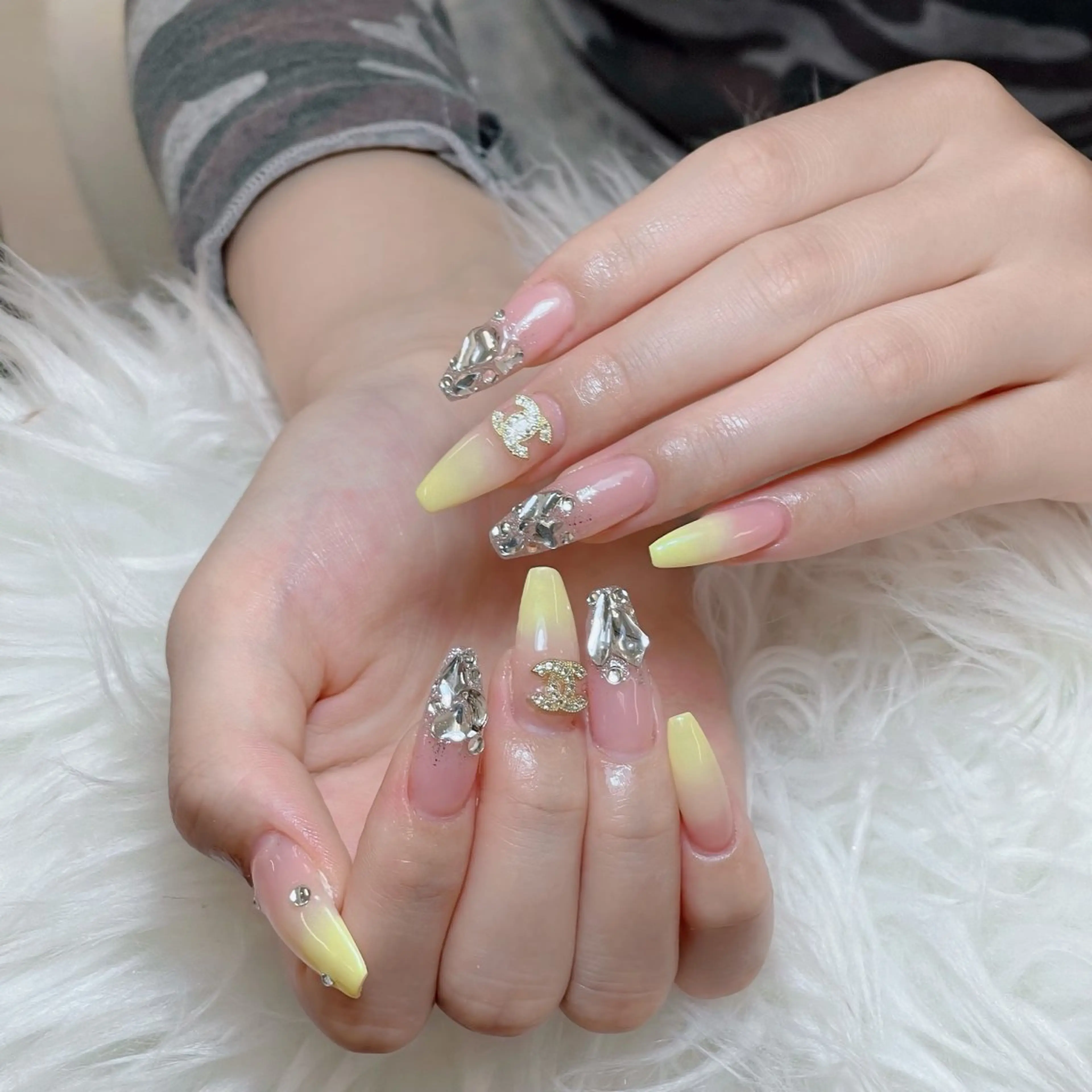ネイル ハンドネイル ANH NAIL ゴテゴテ専門店💎のネイルデザイン