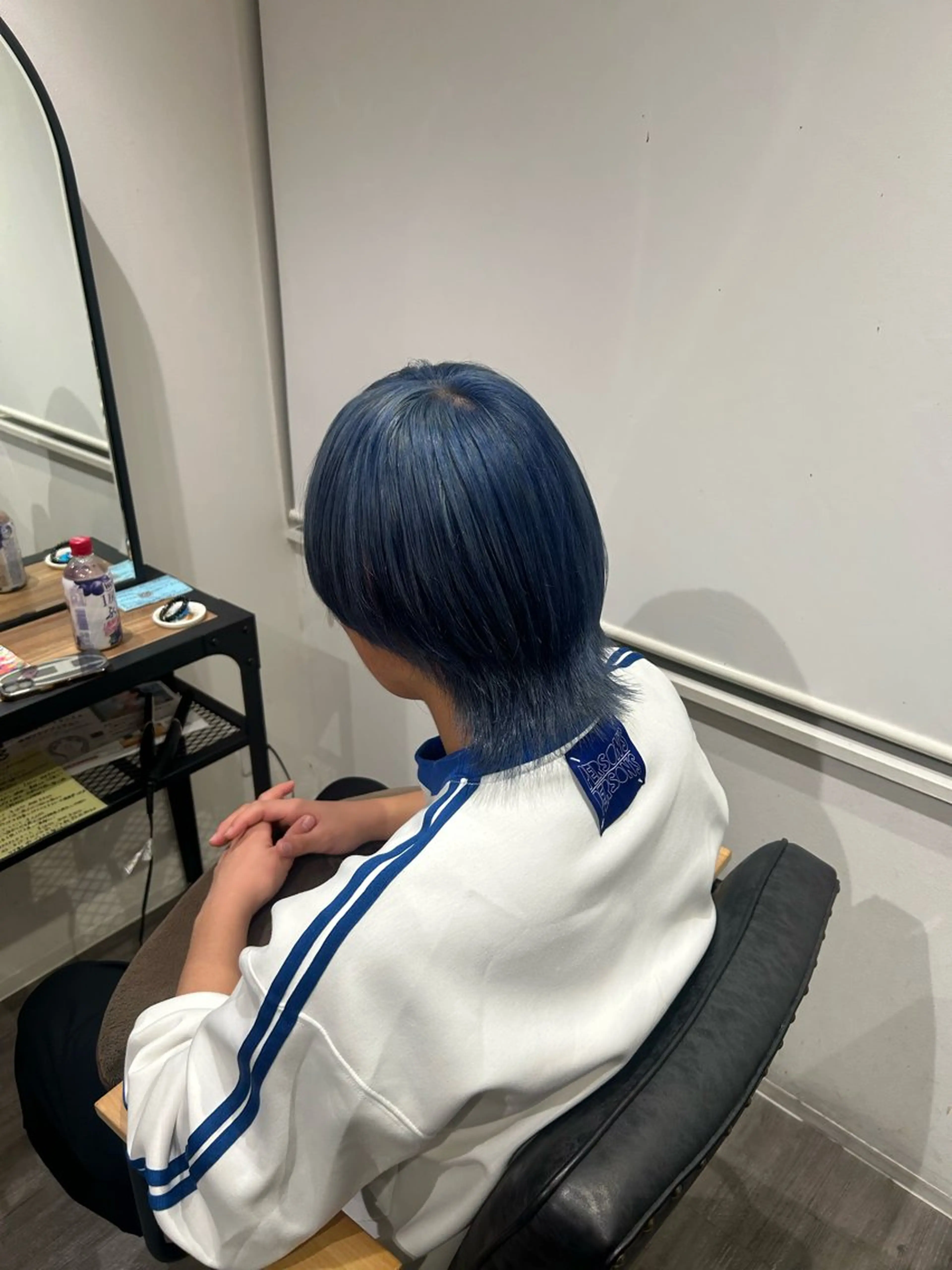 ショート カラー メンズ アクアカラー ブルーカラー カット ヘアカラー トリートメント cocotte 💟草間紫音💟のヘアスタイル