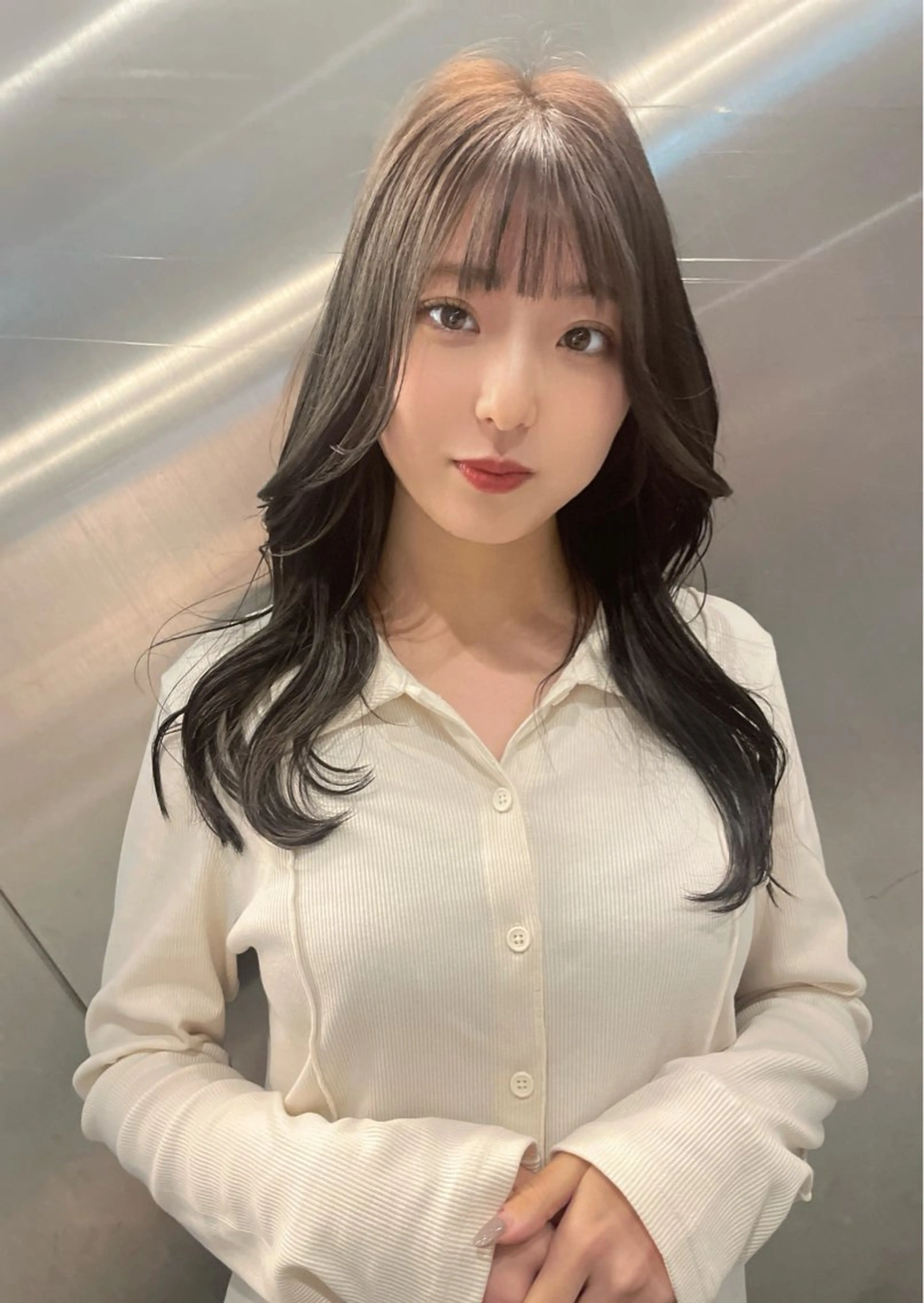 ロング カラー レイヤーカット AIRI layer cut hairのヘアスタイル