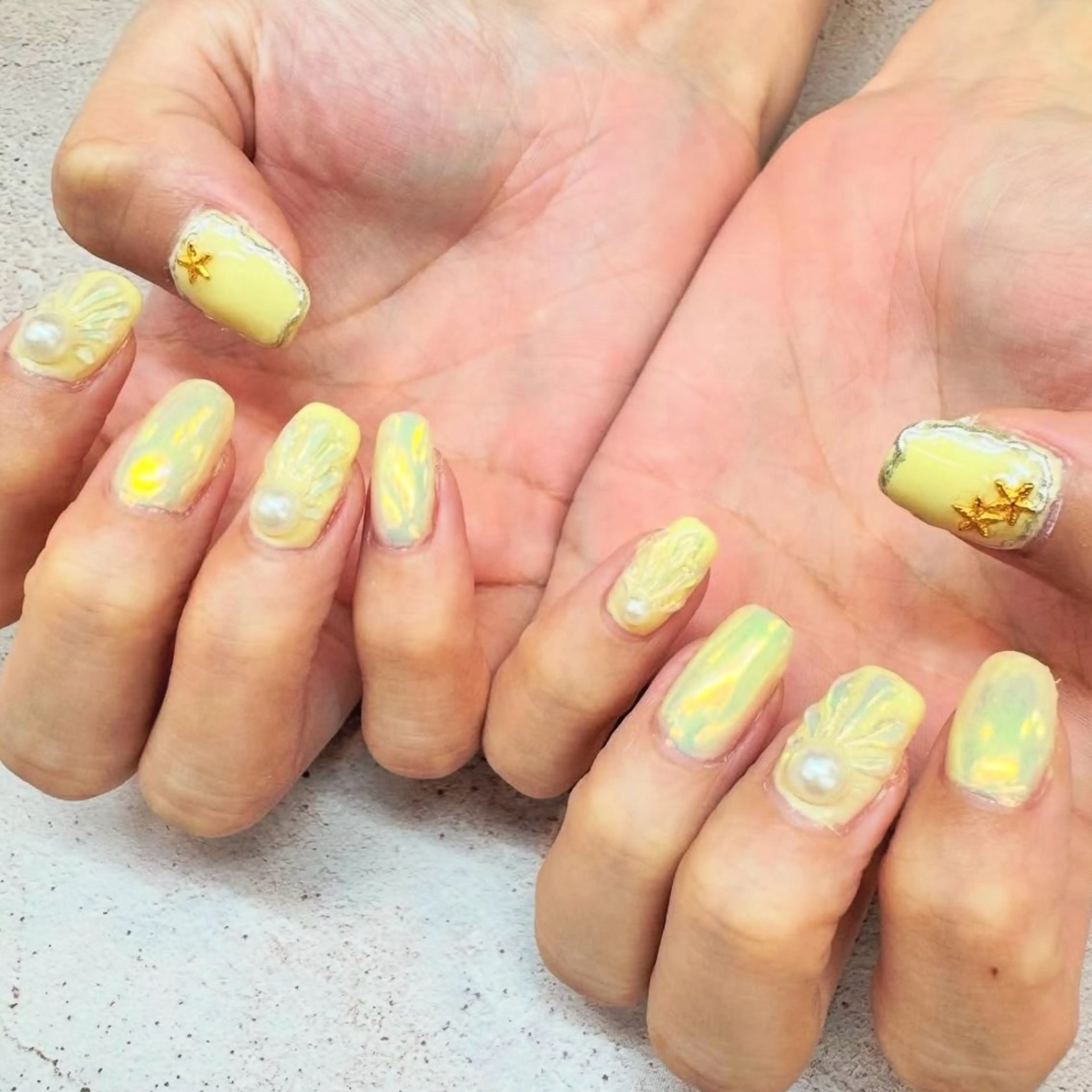 ネイル 重永 夏南のネイルデザイン