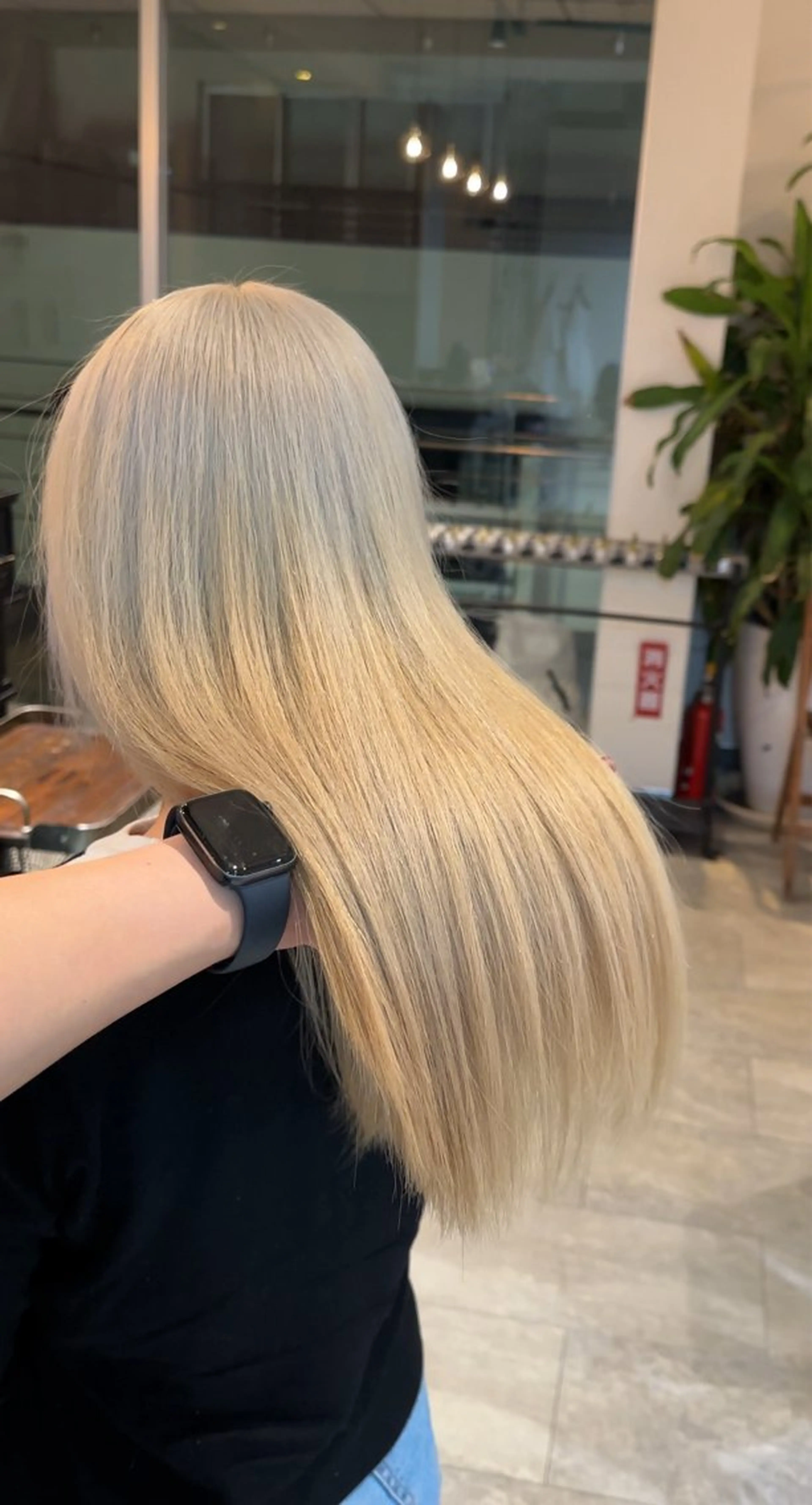 ロング カラー パーマ ヘアアレンジ カット ヘアカラー ブリーチカラー🤍 颯馬🐈‍⬛のヘアスタイル