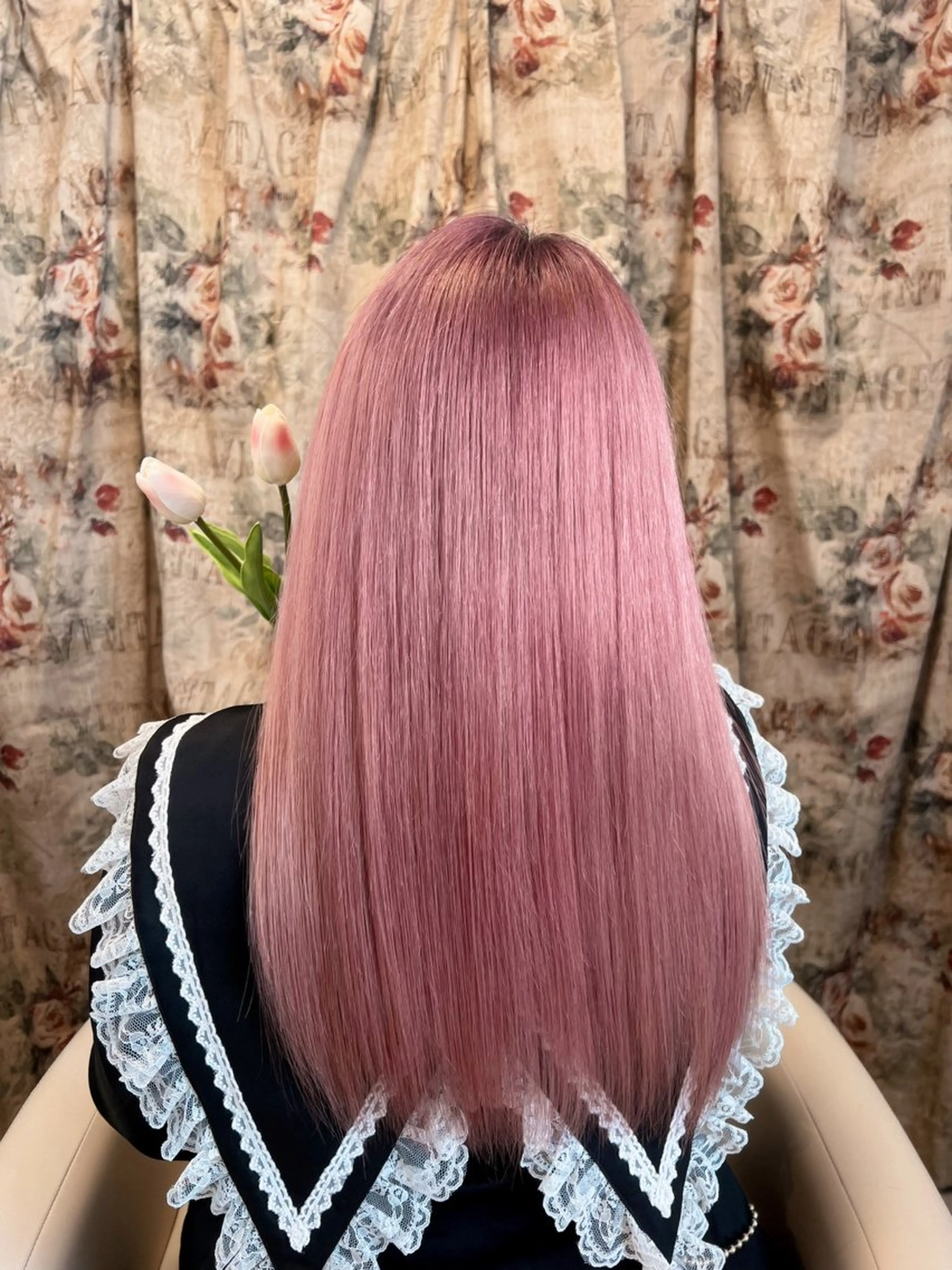 ロング カラー ヘアカラー トリートメント SHIN/レイヤー カット×クロスパーマのヘアスタイル