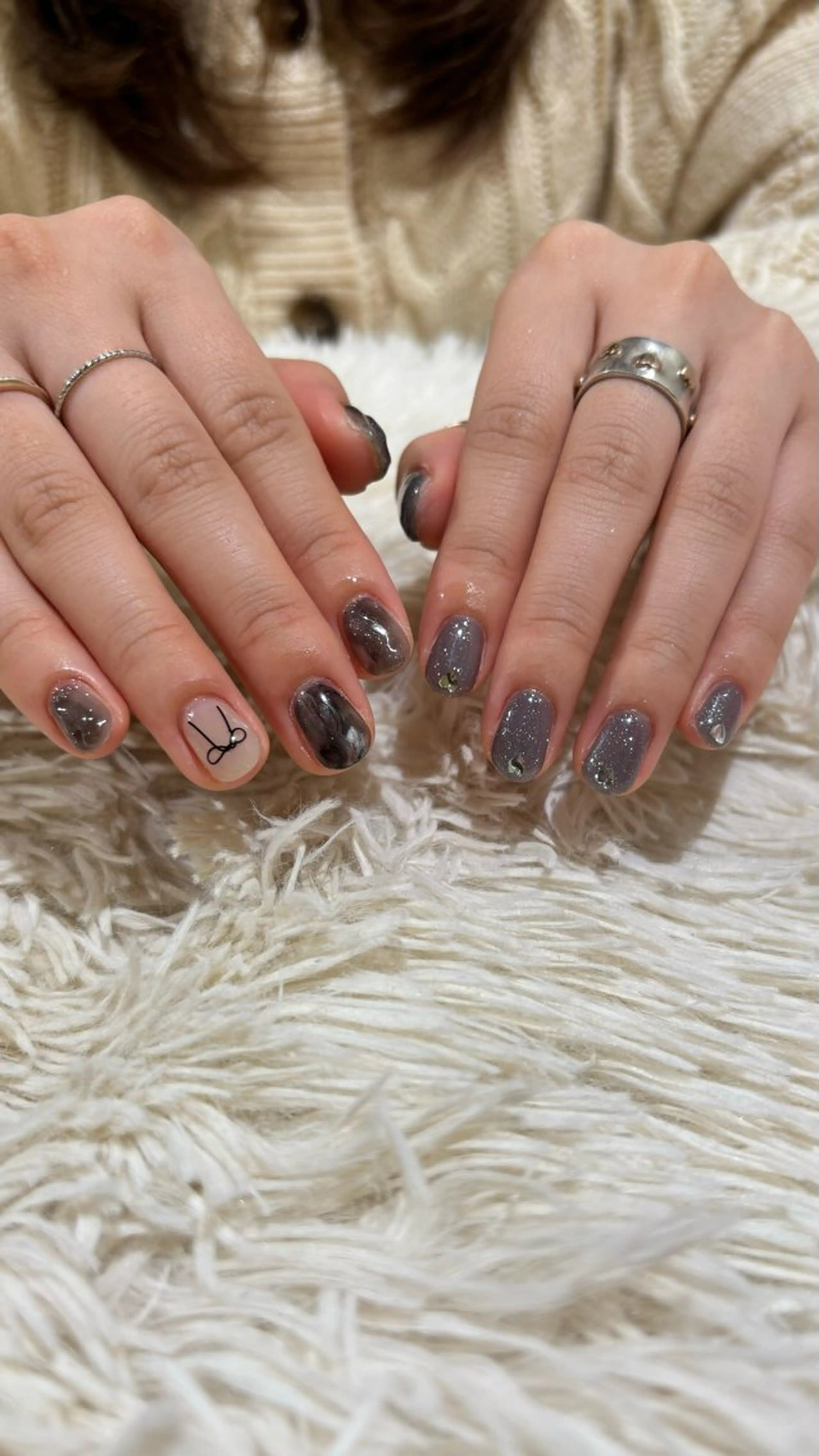 ネイル ハンドネイル 🤍 YUI 🤍のネイルデザイン