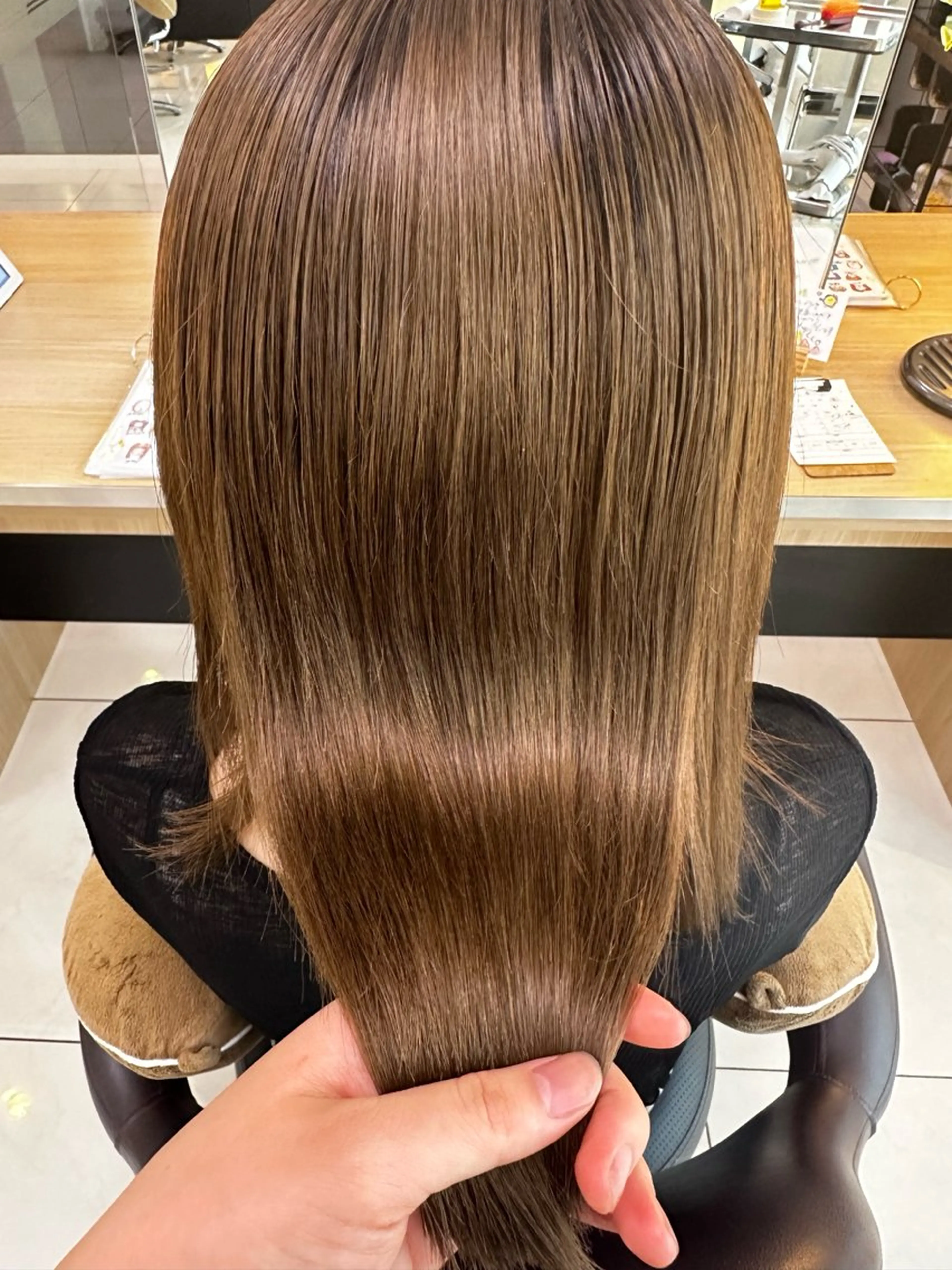 セミロング トリートメント SANA/ツヤカラー /カット大船のヘアスタイル