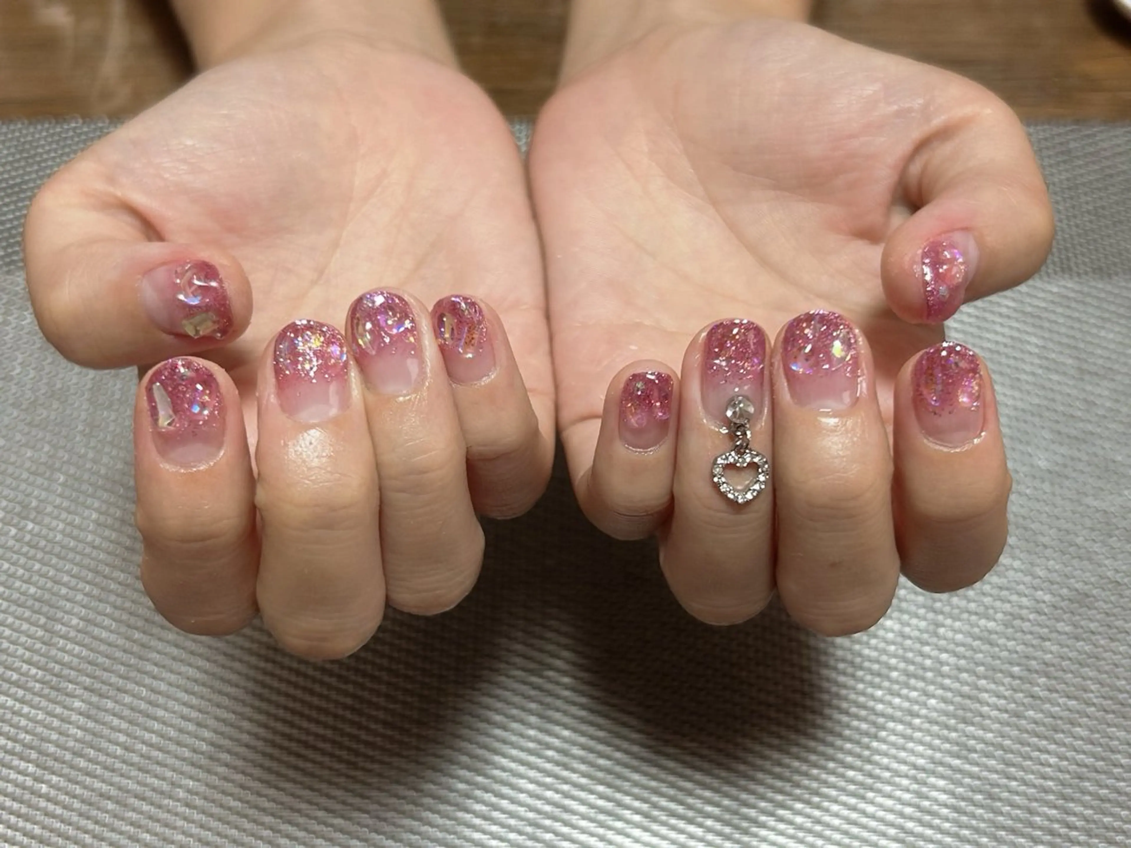 ネイル ハート ハンドネイル i nailのネイルデザイン