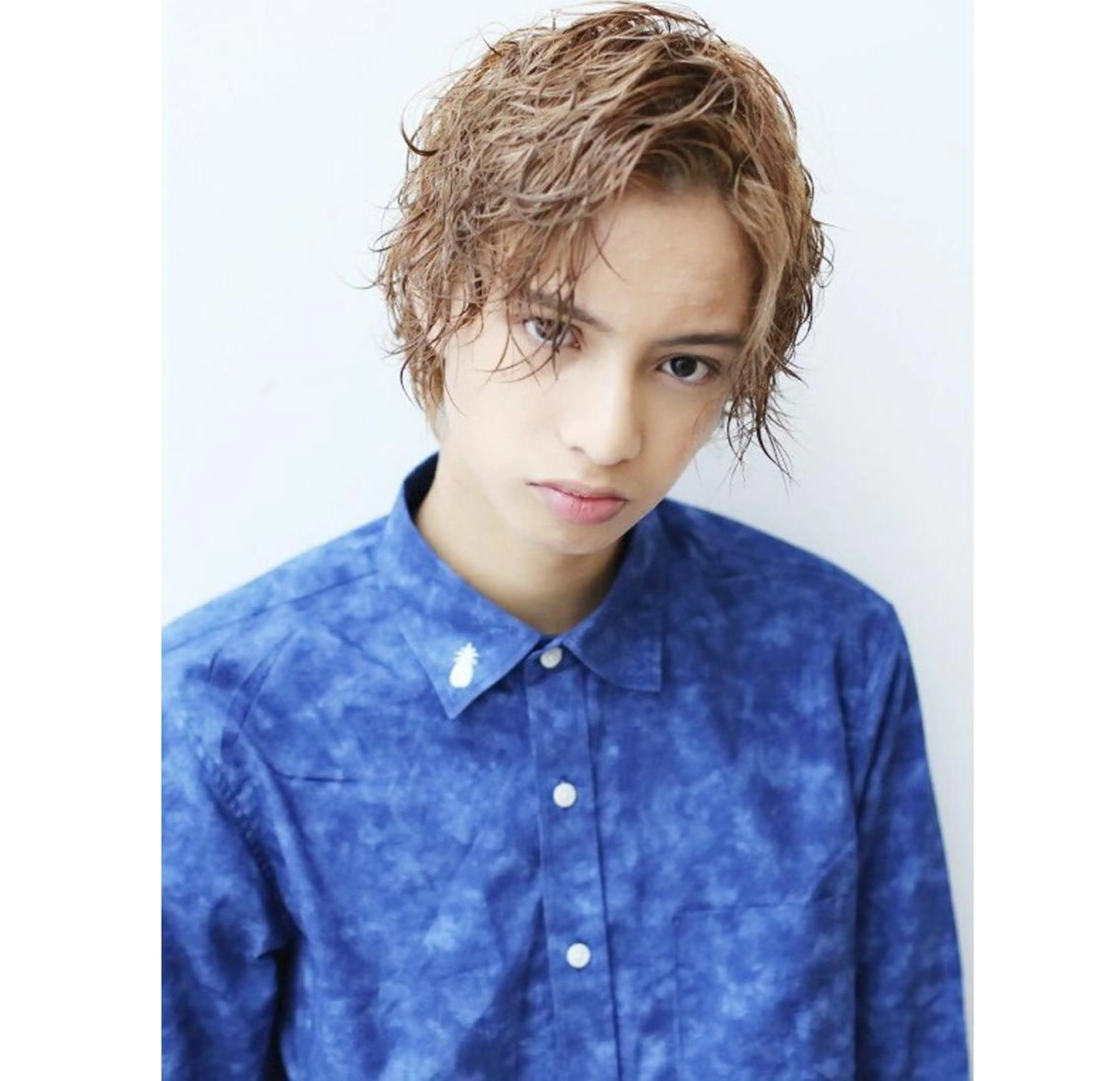 ショート メンズ カット ヘアカラー ITbyALBUM 松戸のヘアスタイル