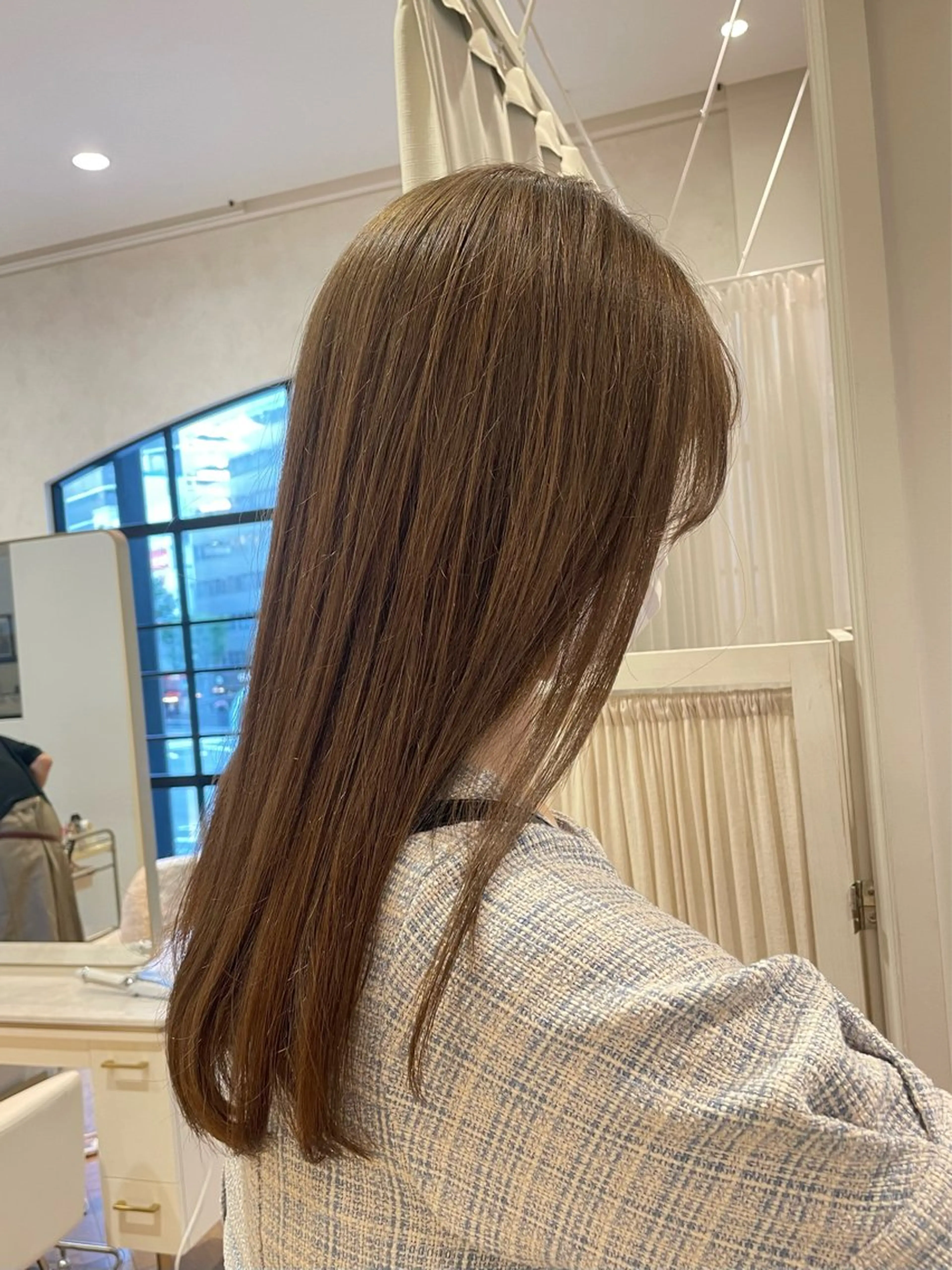 ロング カラー ヘアカラー ELLE salon サエのヘアスタイル