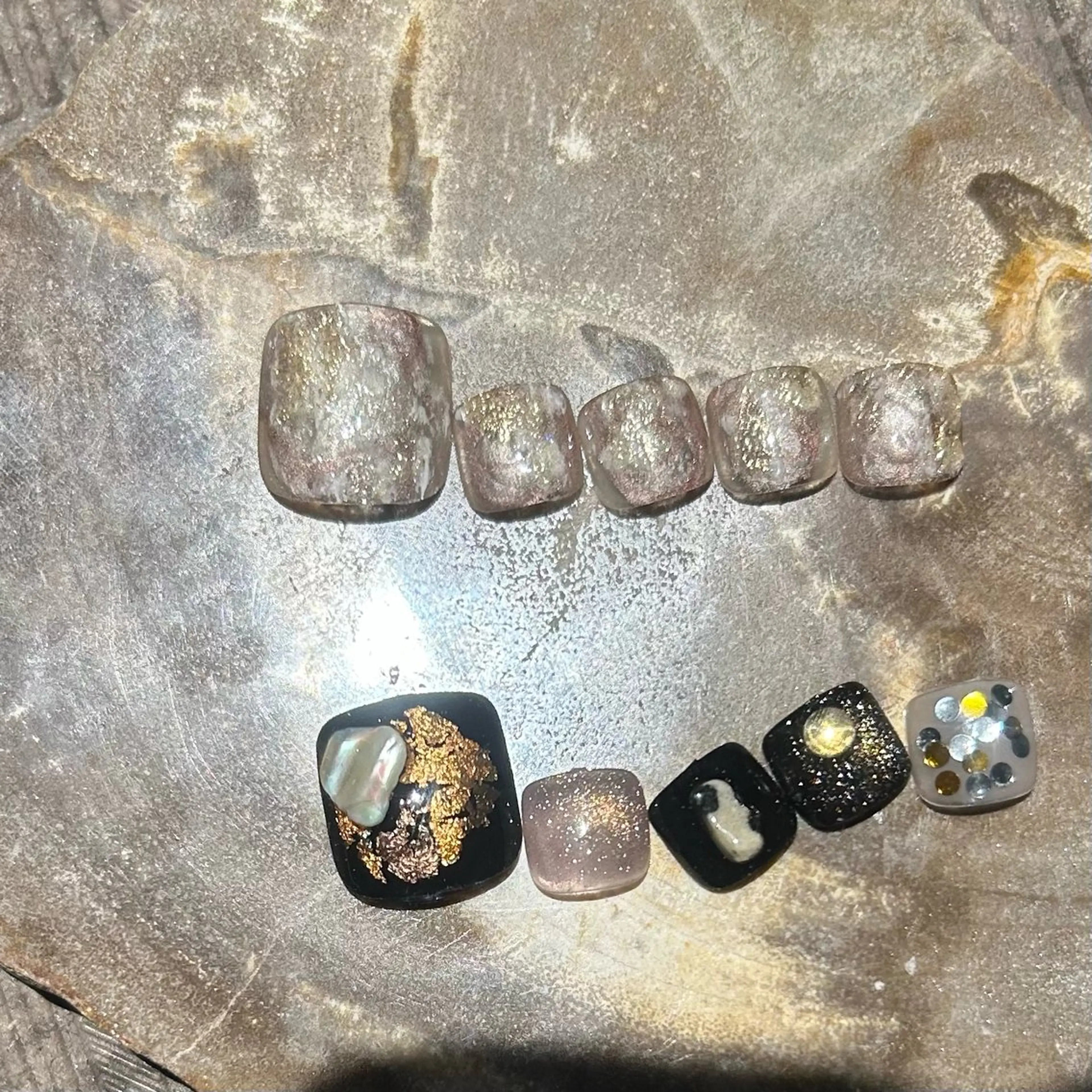 ネイル アートネイル フットネイル マグネットネイル ニュアンスネイル フットネイル アトリエ １０３のネイルデザイン