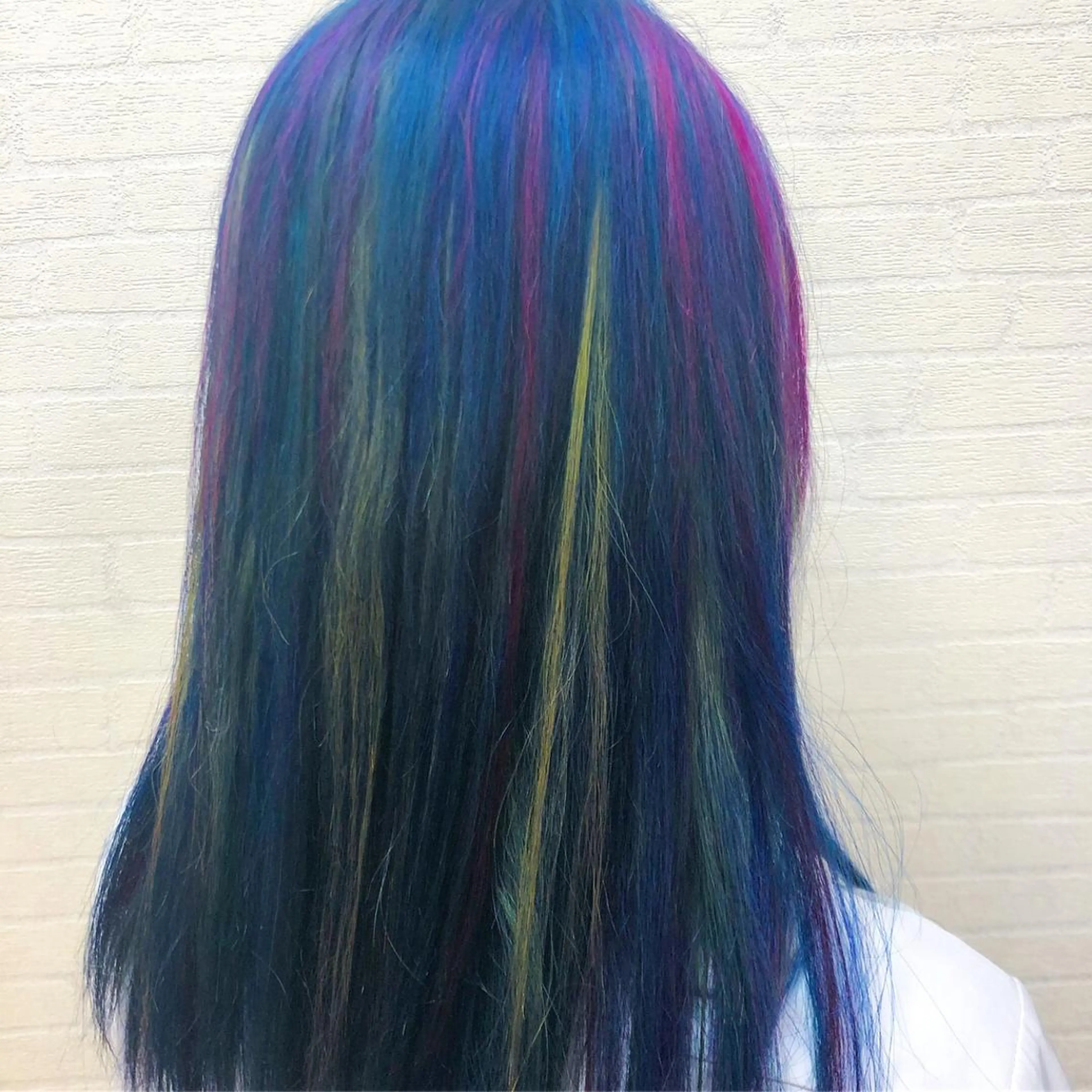 カラー インナーカラー👾 Chibiのヘアスタイル