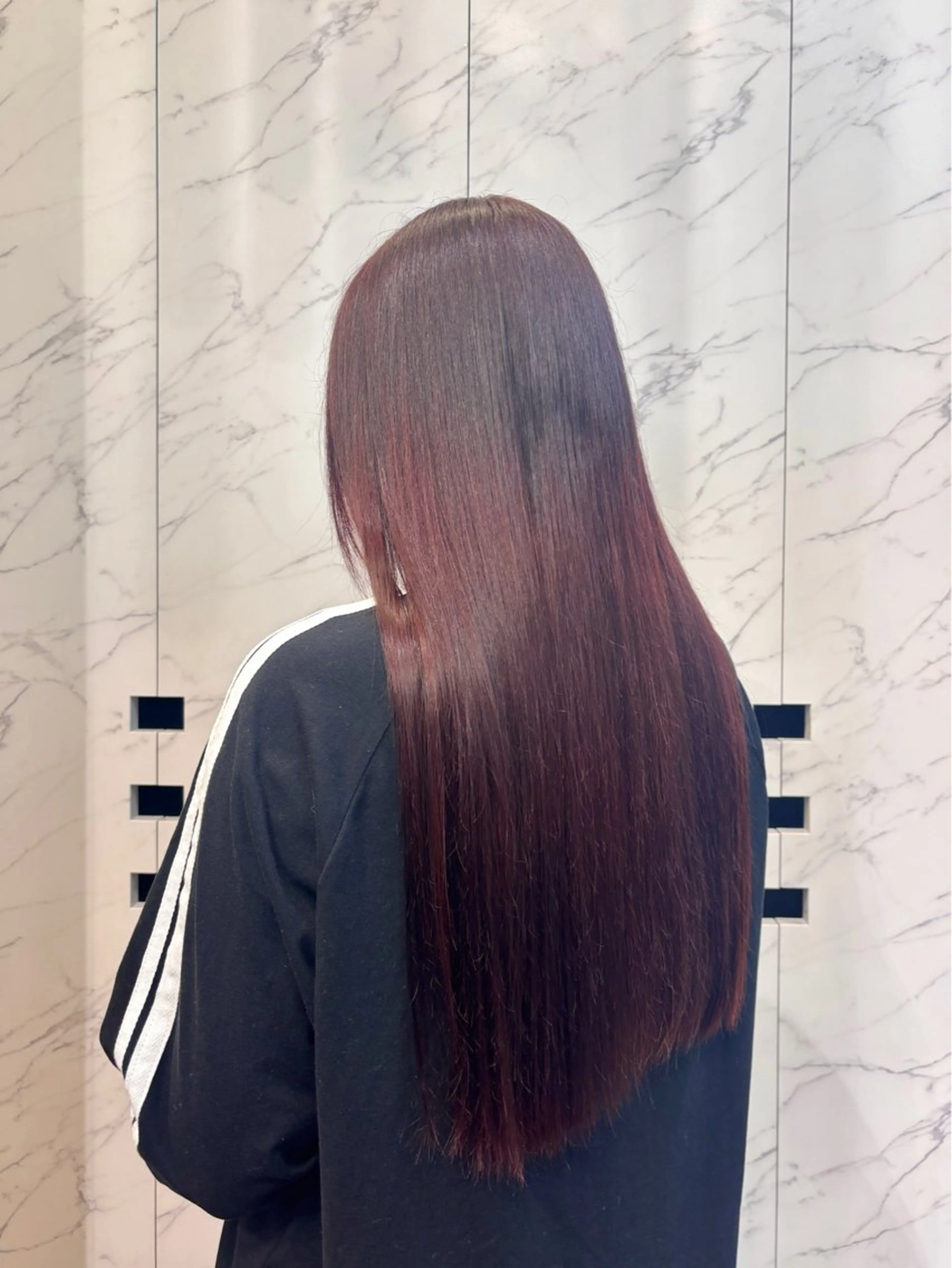 ロング カット ヘアカラー miu /透明感カラーのヘアスタイル