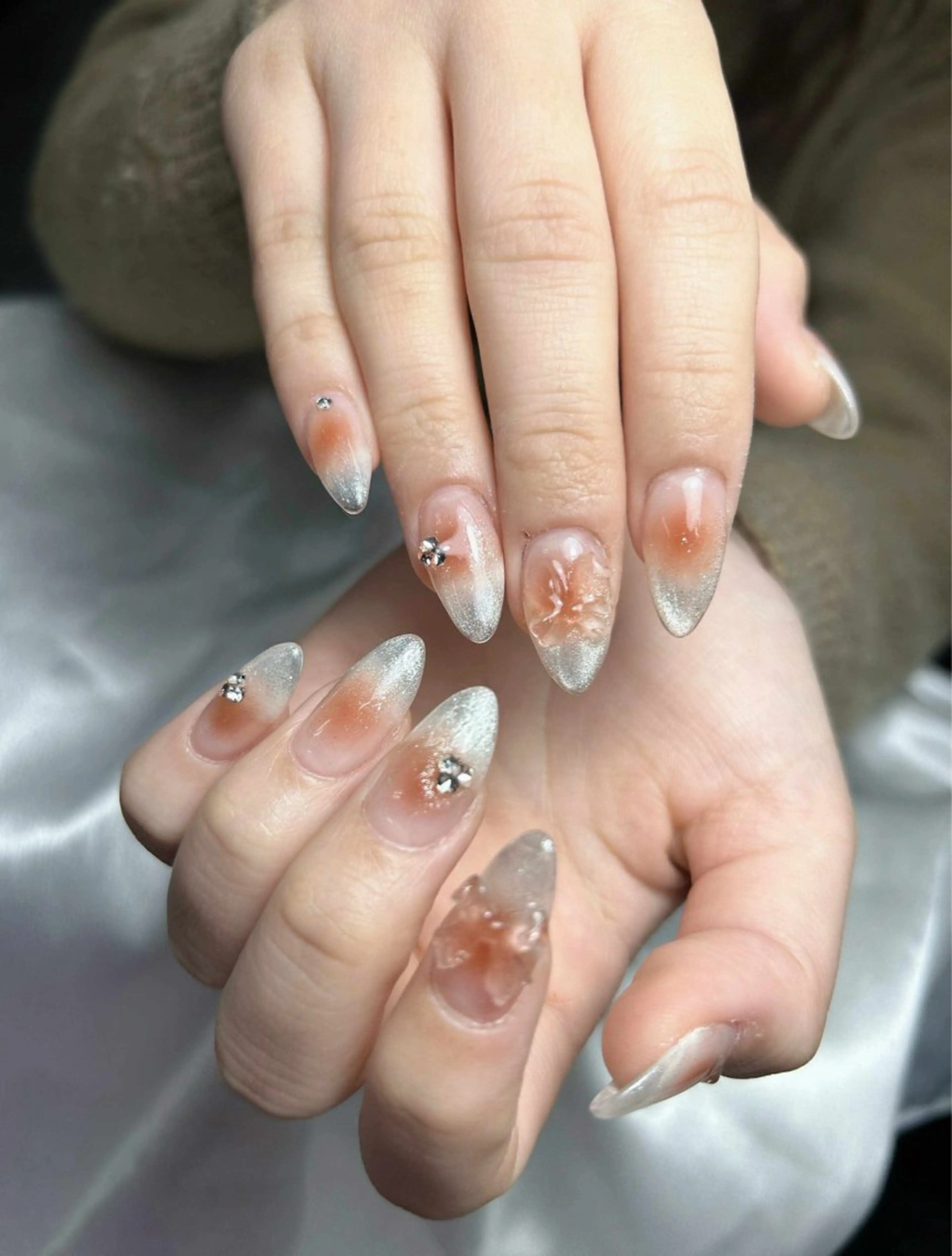 ネイル ハンドネイル Tini ANA.CHUOのネイルデザイン