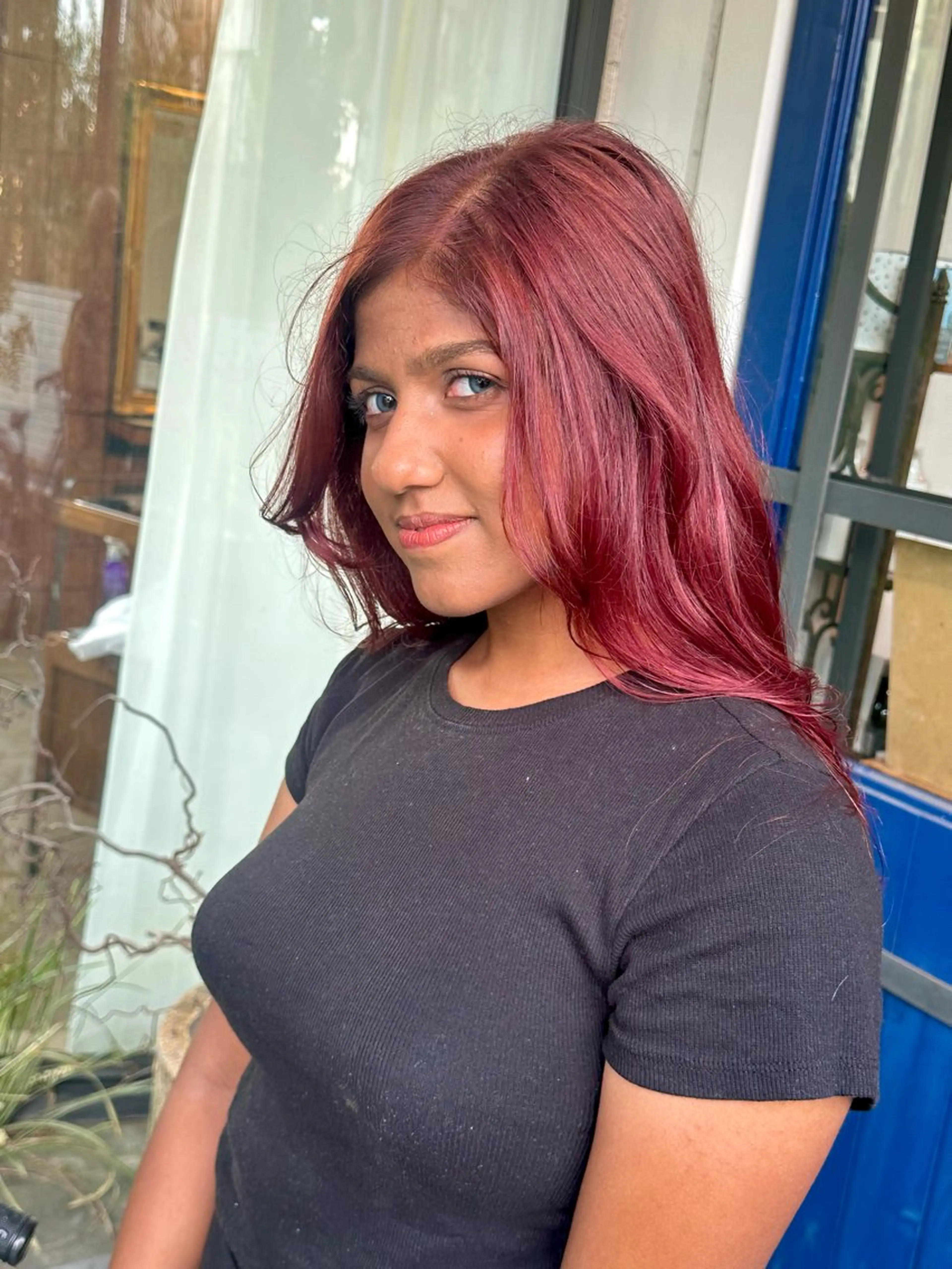 ロング カラー レッドカラー ヘアカラー トリートメント rebloom所属・山之内匠/艶カラー/ ハイトーン/ブリーチのヘアスタイル