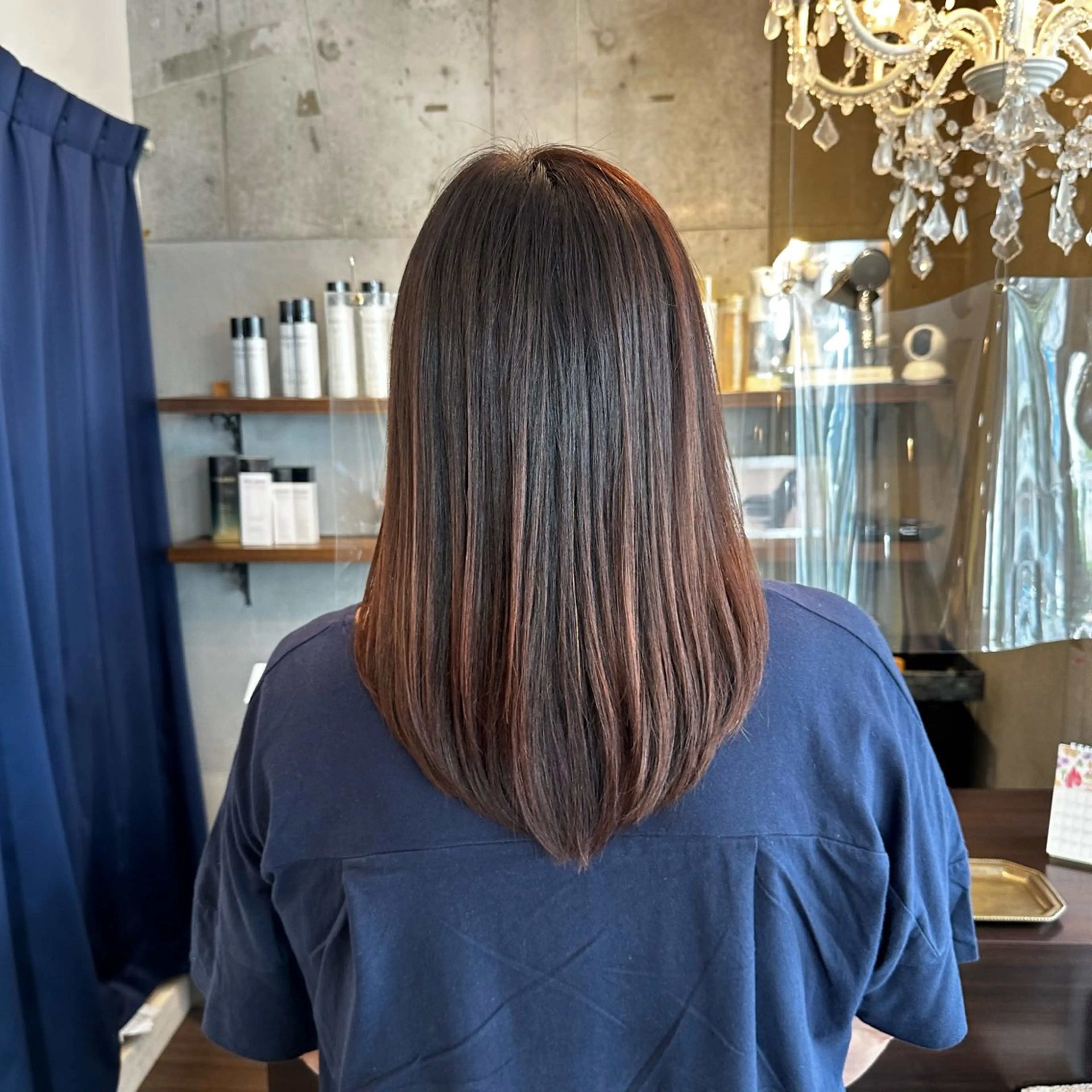 セミロング 阿部 麻衣子のヘアスタイル