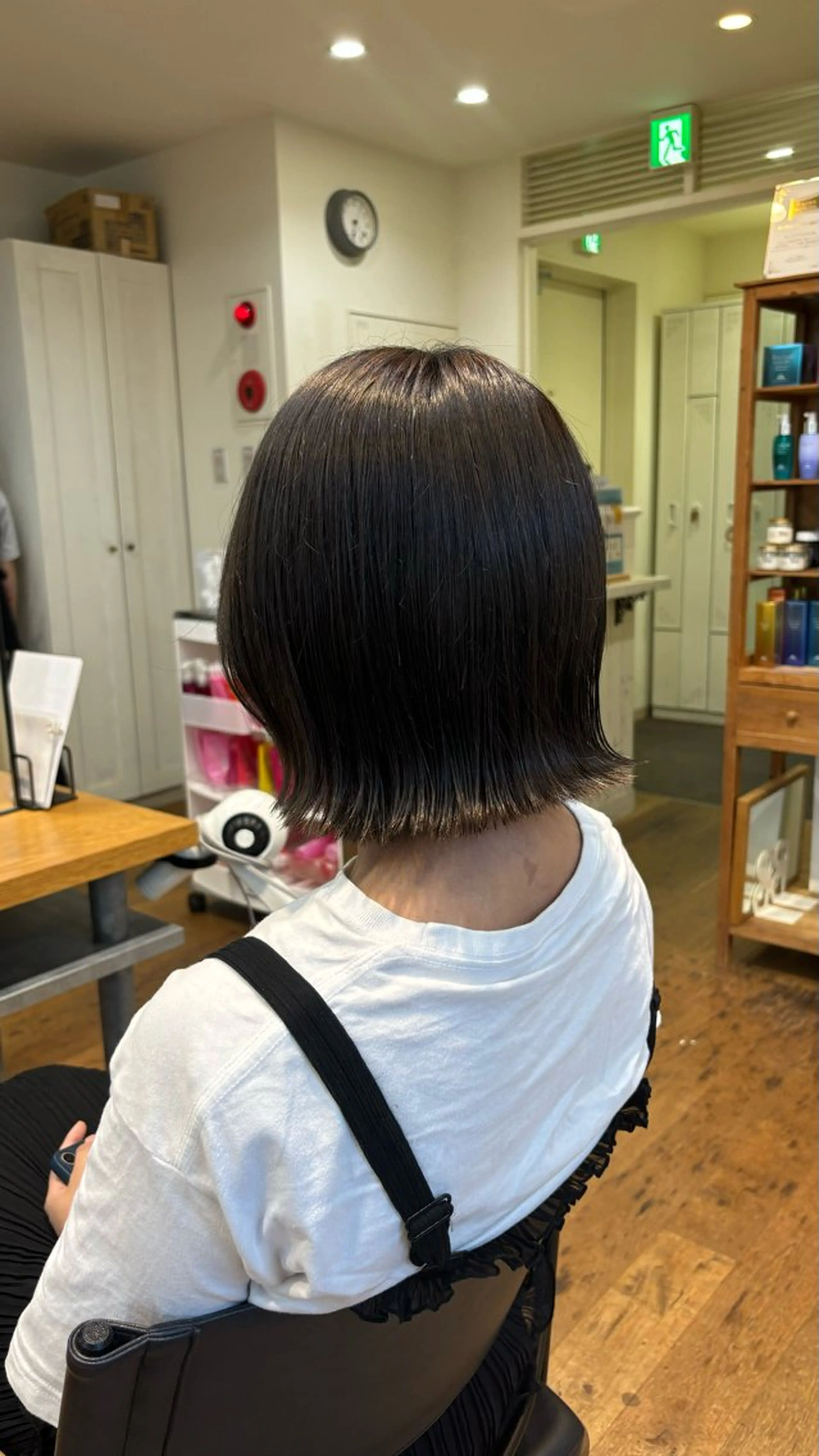 ミディアム カラー グレージュ Rinon所属・沖 真琴のヘアスタイル