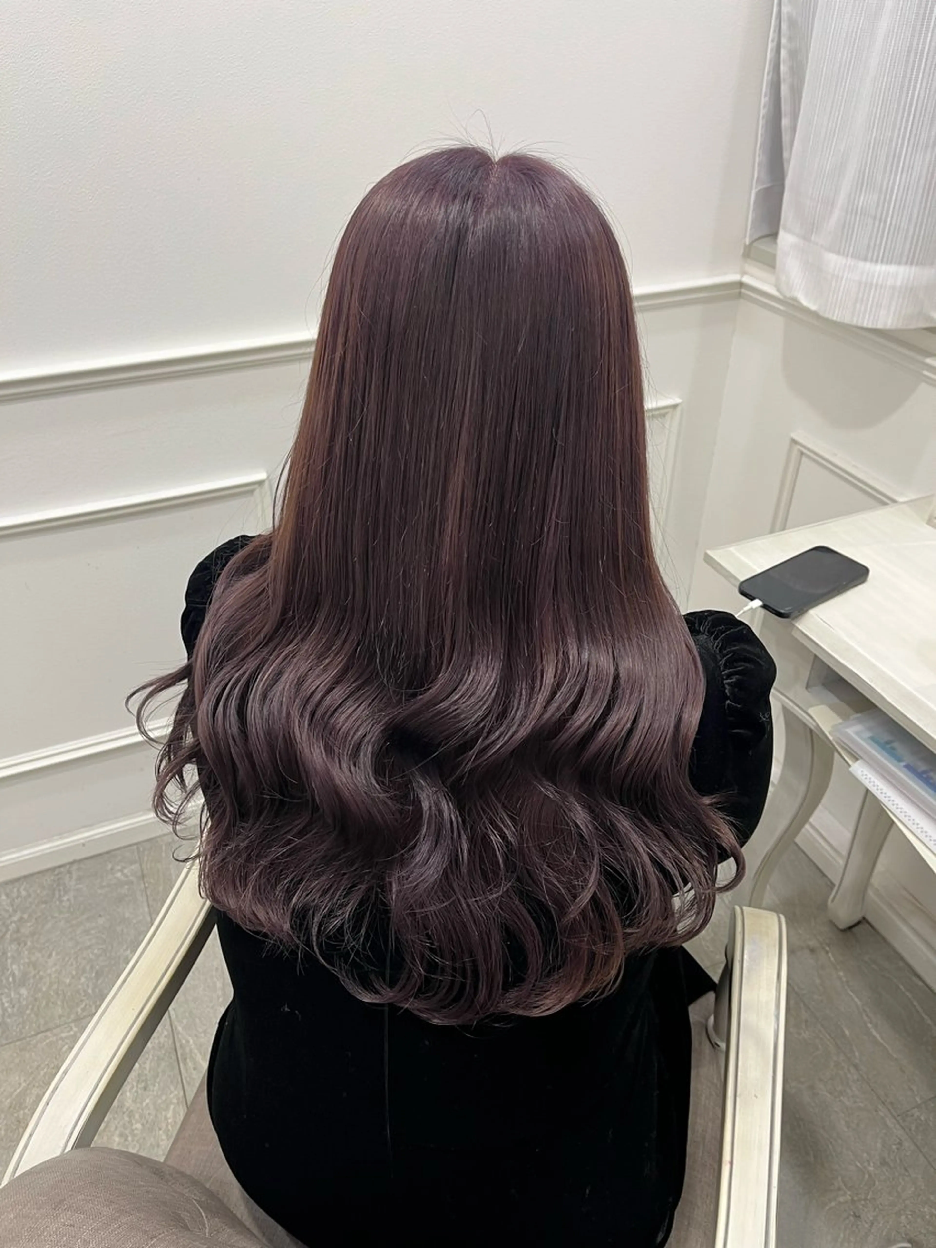ロング カラー 新井 凪のヘアスタイル