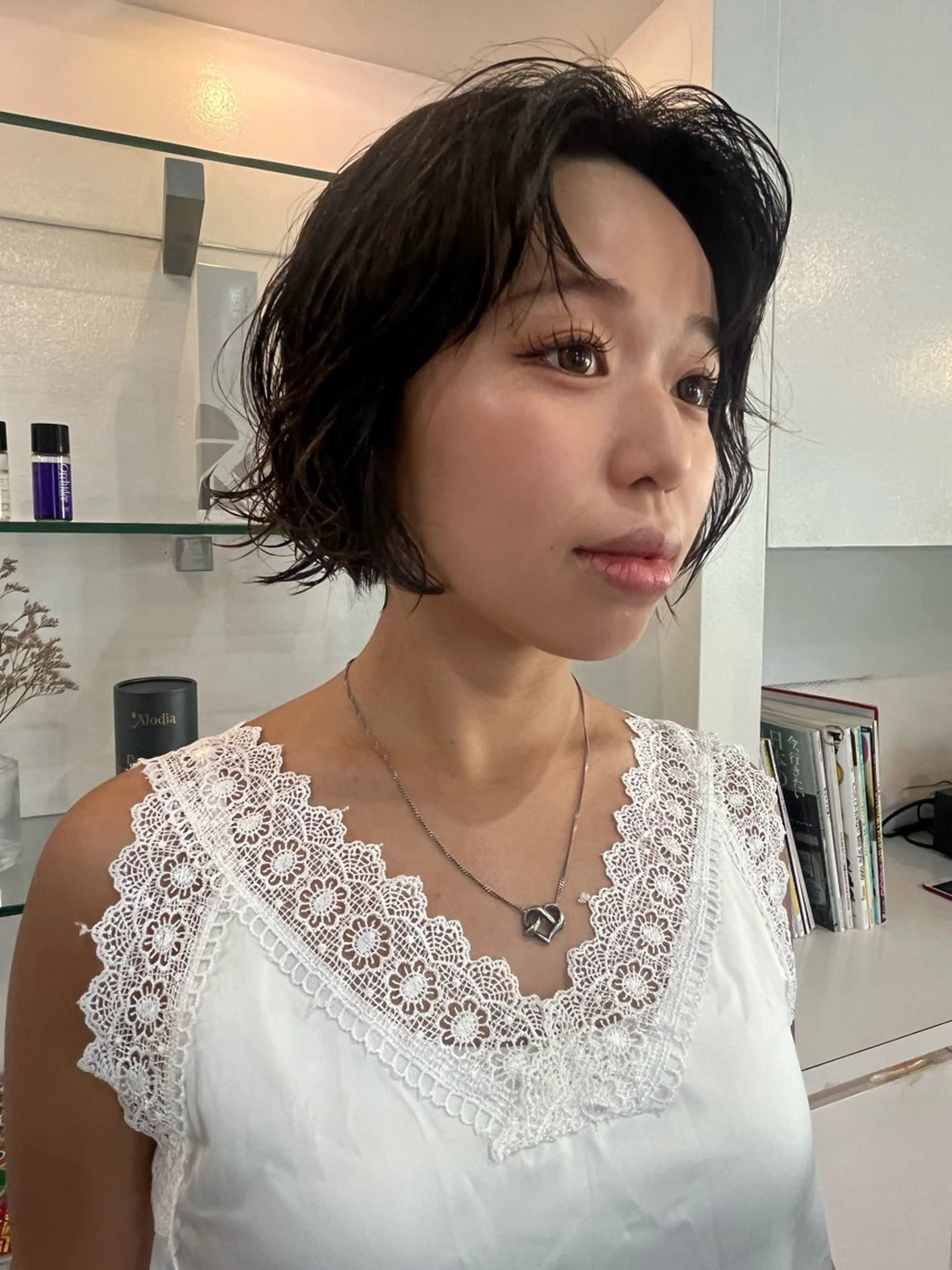 ショート ボブ カット パーマ heir studio Baretta所属・山本 銀次郎のヘアスタイル