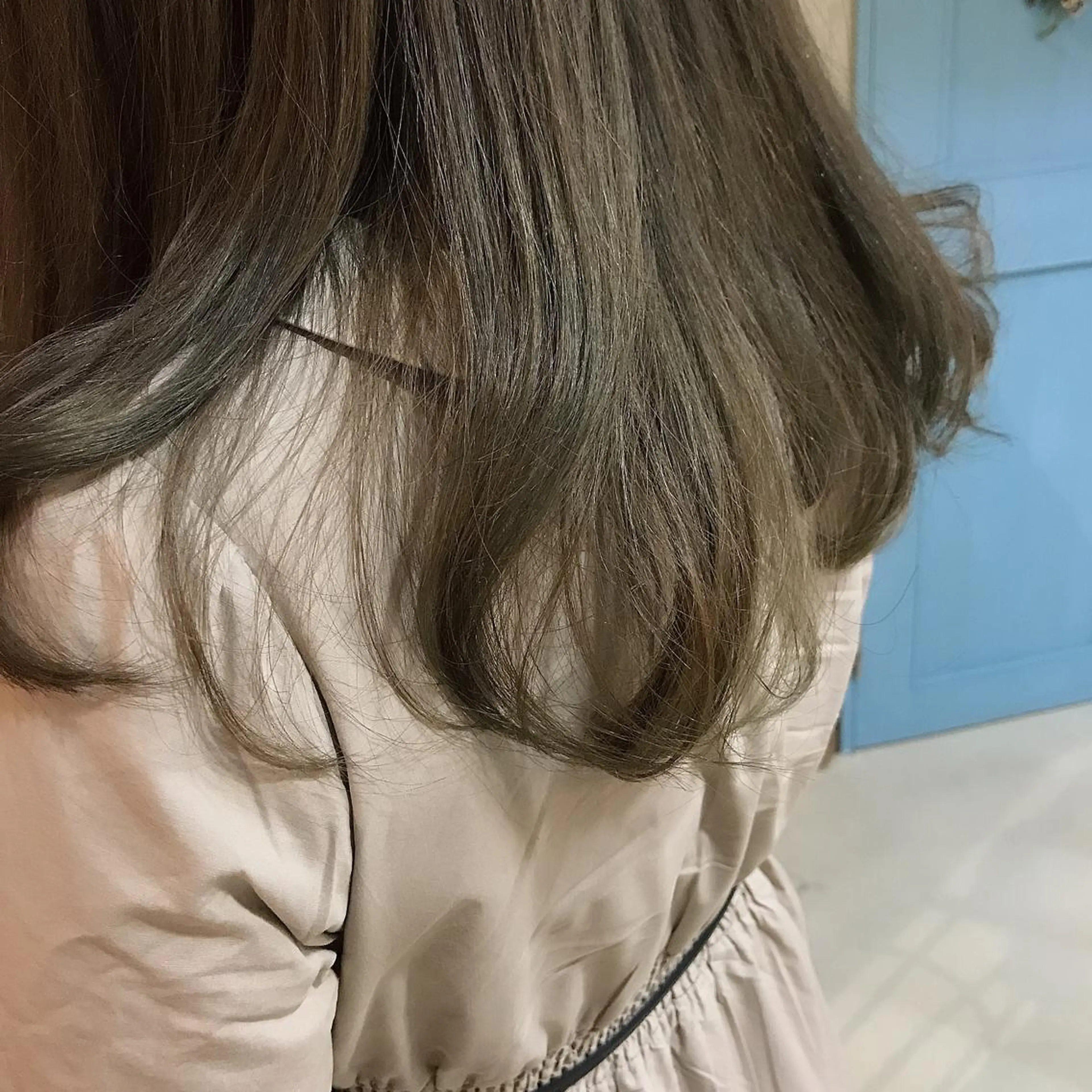 ロング カラー botan所属・botan KOZUEのヘアスタイル