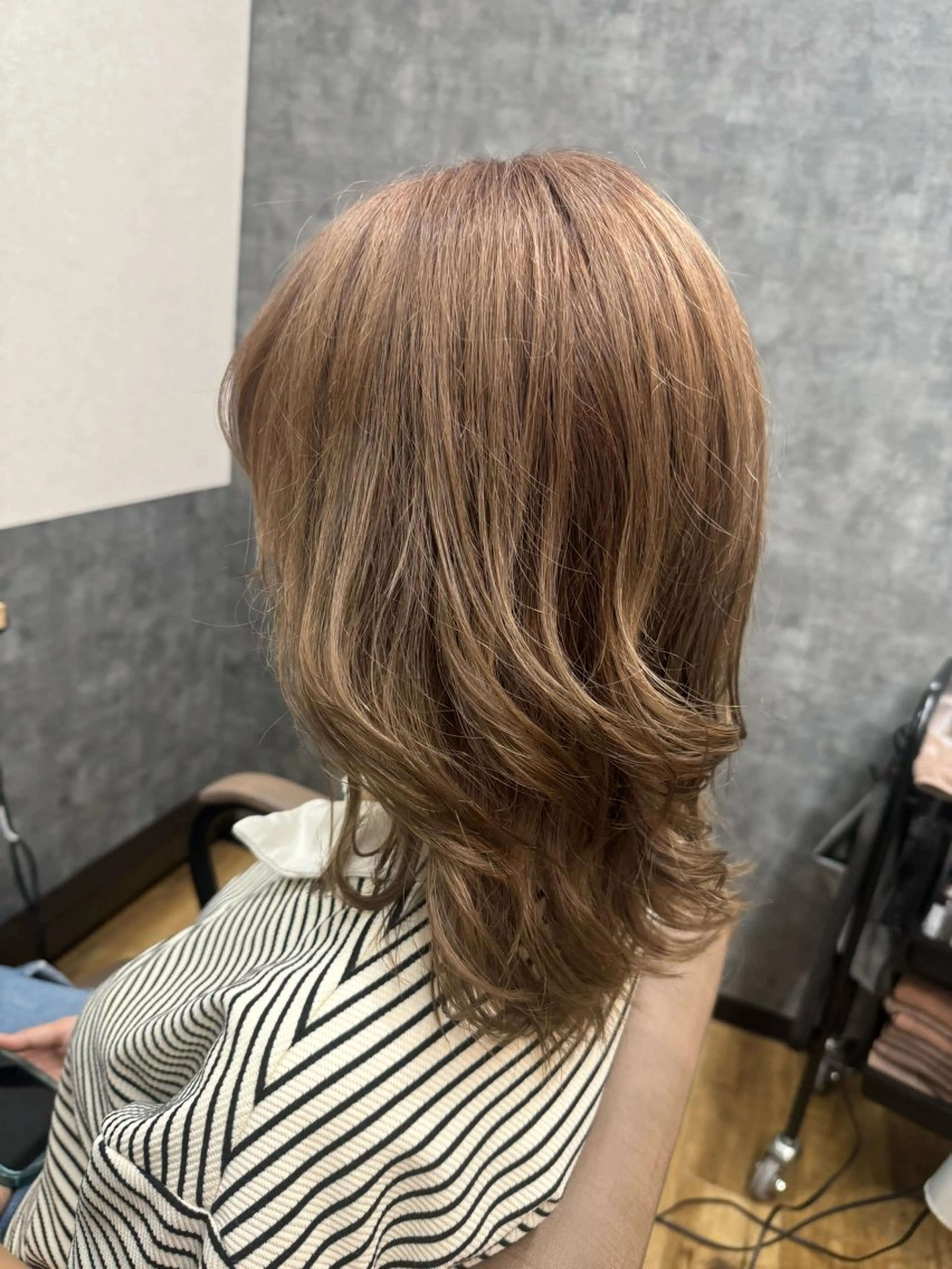 ミディアム カラー ベージュカラー ミルクティーベージュ TELAHAIR南流山店所属・TERA  HAIR HARUのヘアスタイル