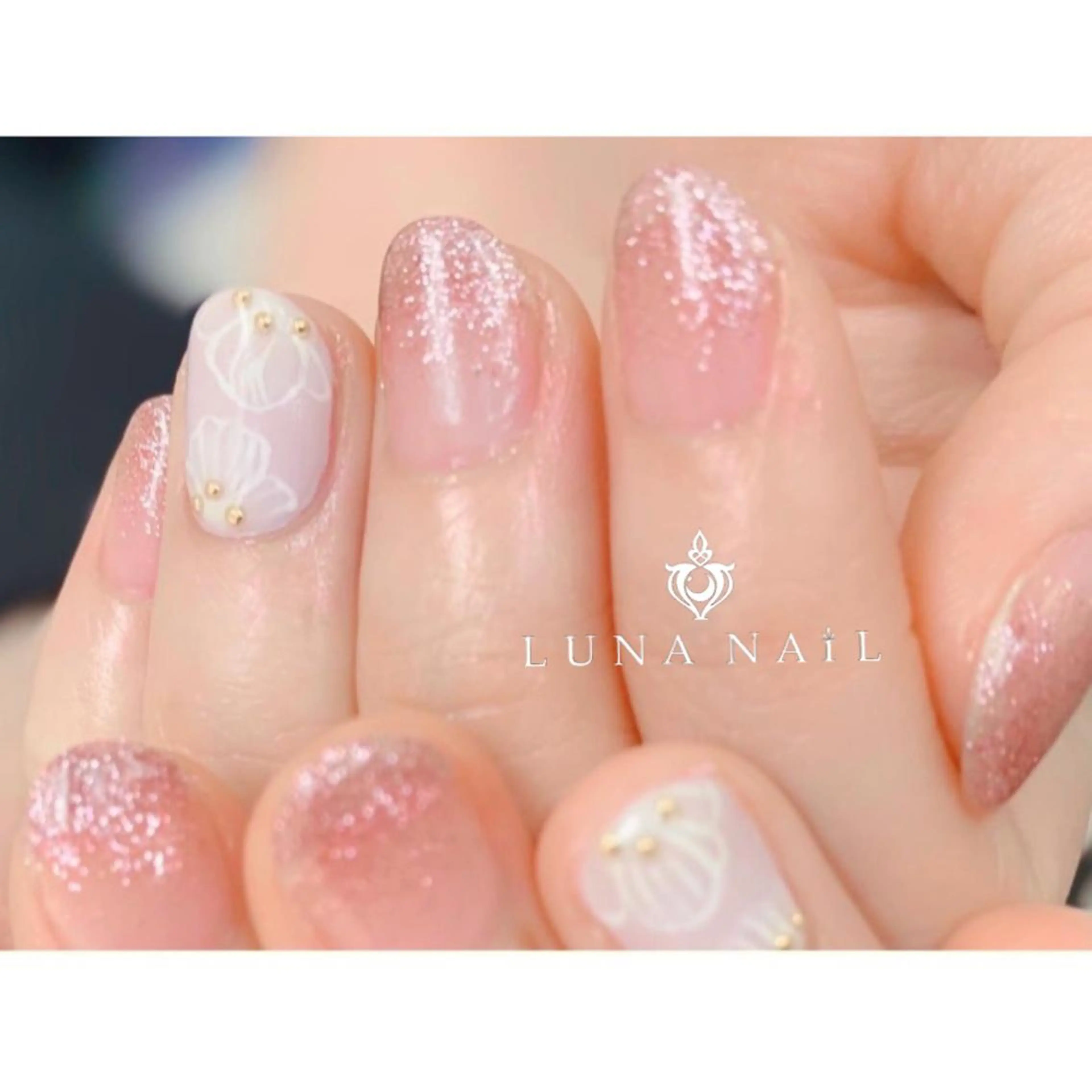 ネイル アトリエ　ミモザ所属・いまむら あかりのネイルデザイン