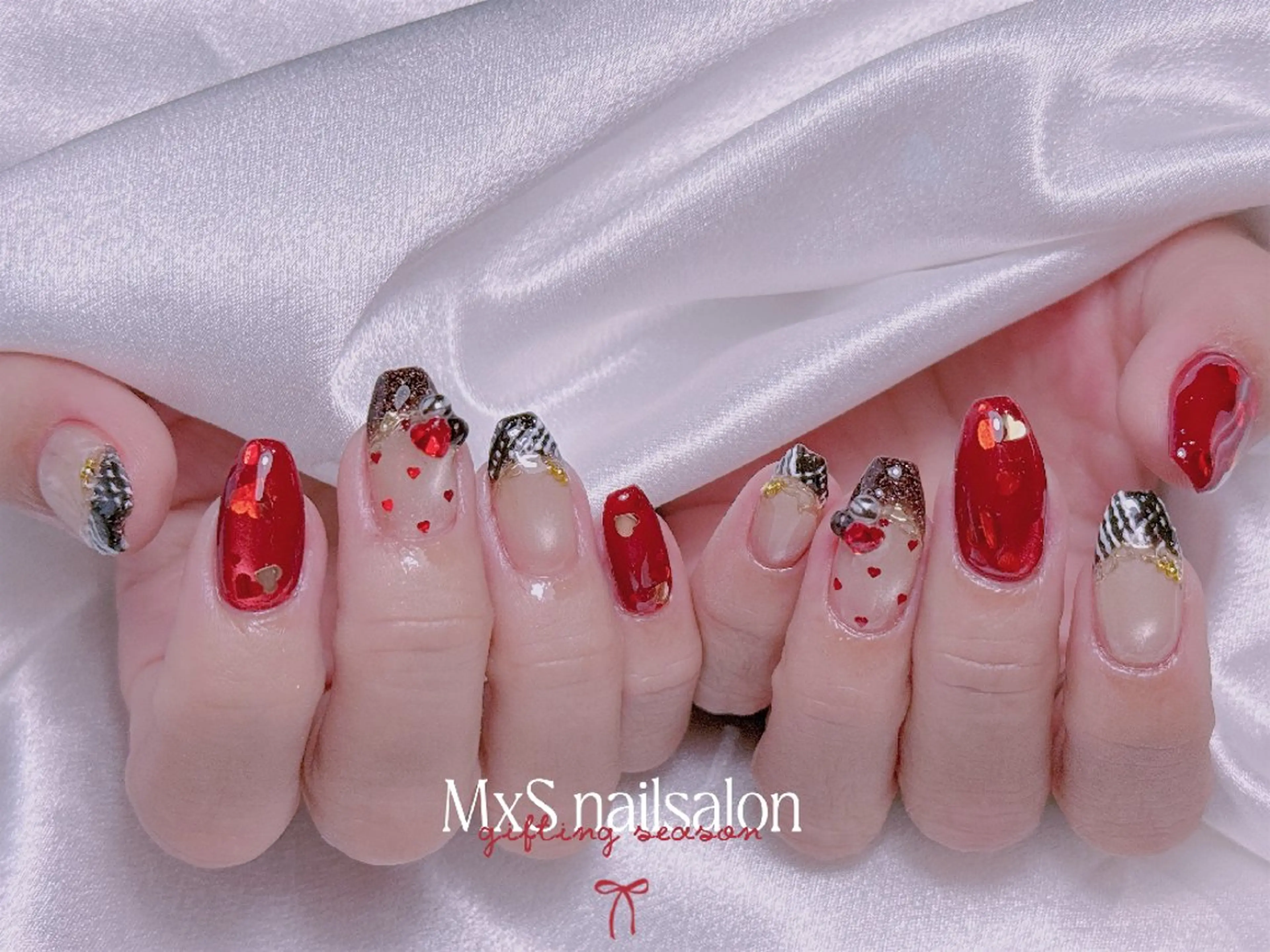 ネイル ジェルネイル 韓国ネイル マグネットネイル パラジェル バレンタイン ハンドネイル MxS Nail 【長さだし/フィルイン/マグネット/ワンホンネイル/韓国ネイル/パラジェル】所属・M×S Nail みなのネイルデザイン