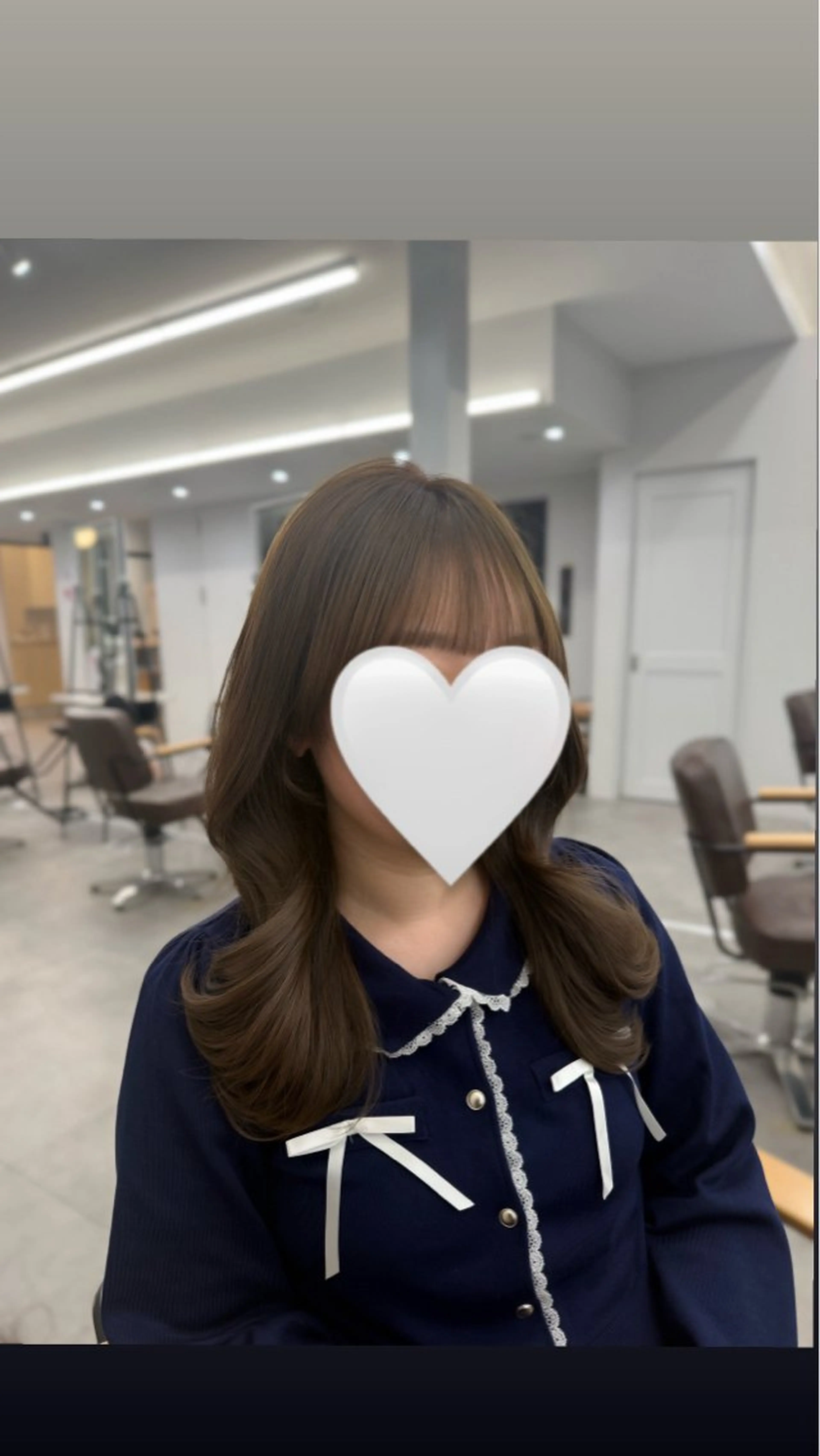 セミロング カラー ベージュカラー レイヤーカット 宇田川 結菜のヘアスタイル
