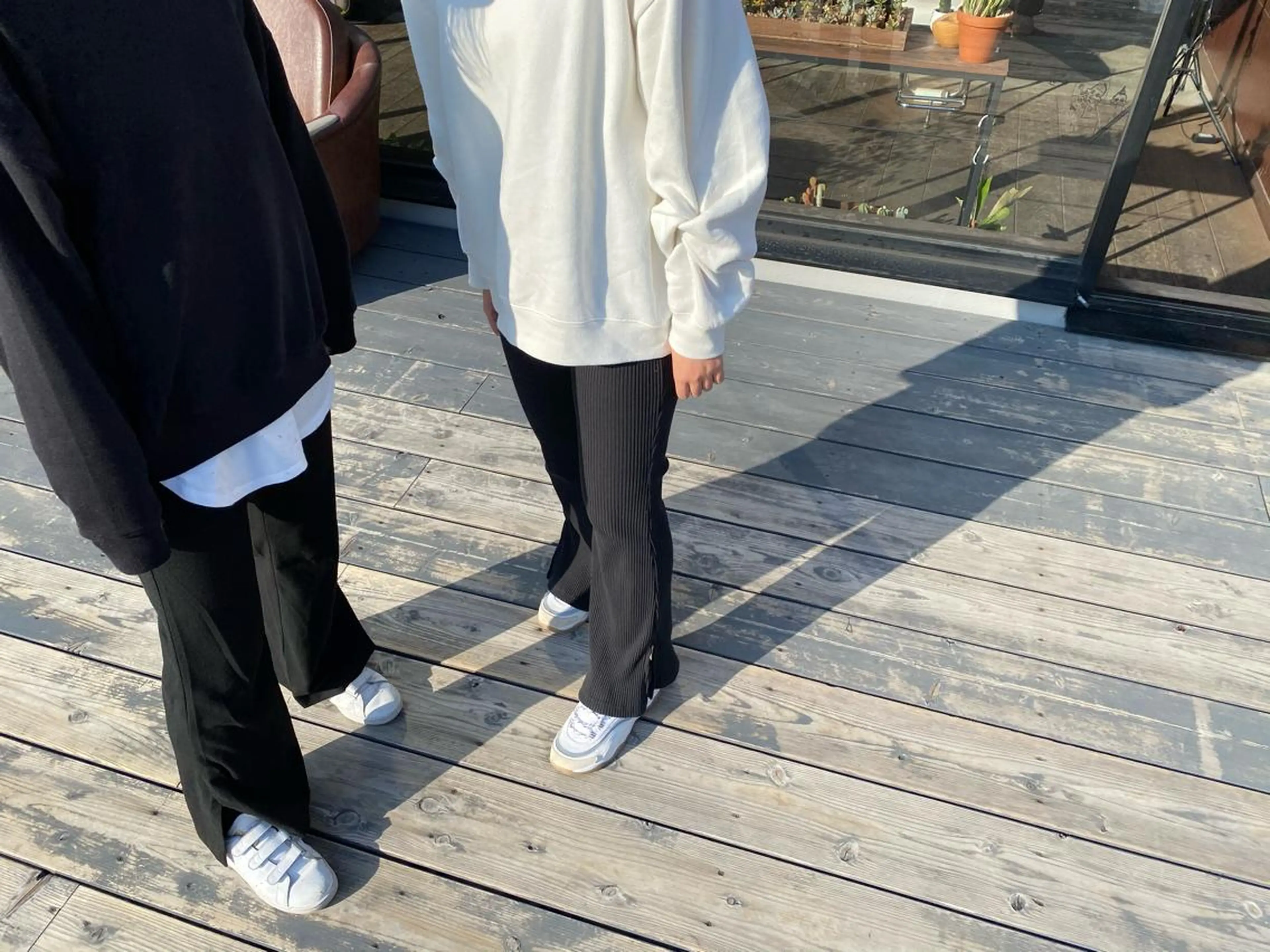 TIDEHAIR SHIHOのヘアスタイル