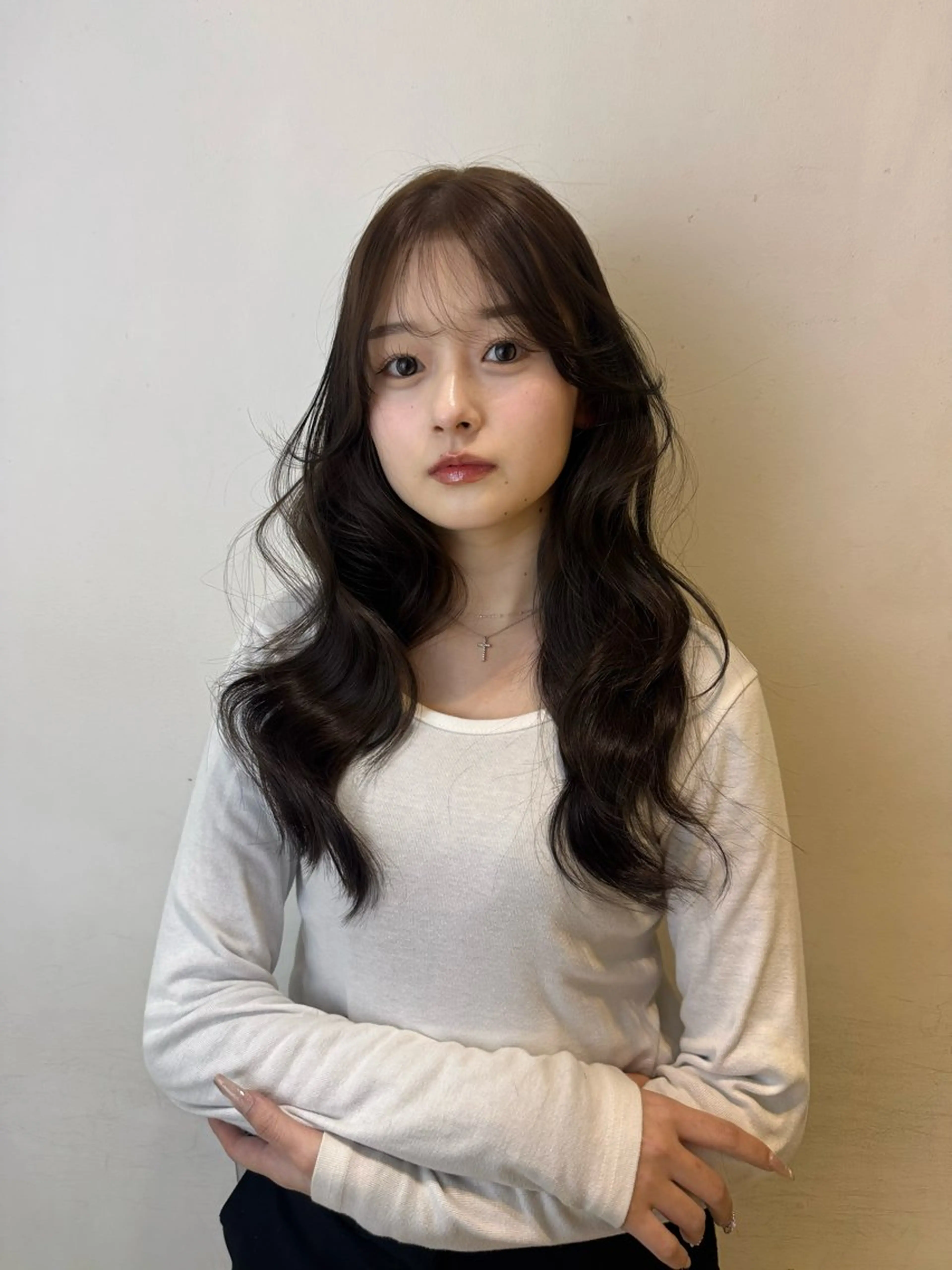 セミロング ヘアカラー AXIS所属・大野 こころのヘアスタイル