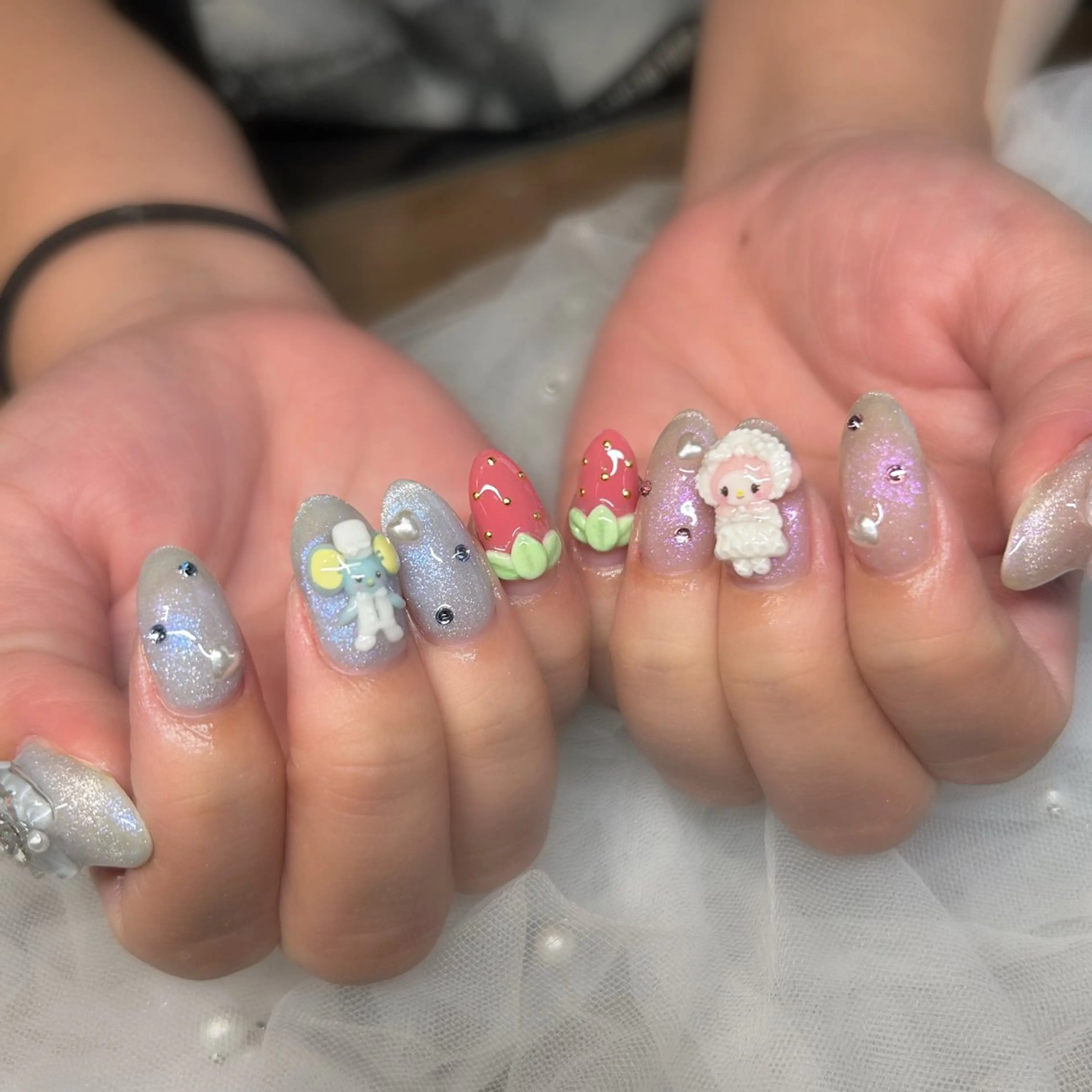 ネイル フットネイル ROSE beauty salon所属・ROSEbeauty salon.Momoのネイルデザイン