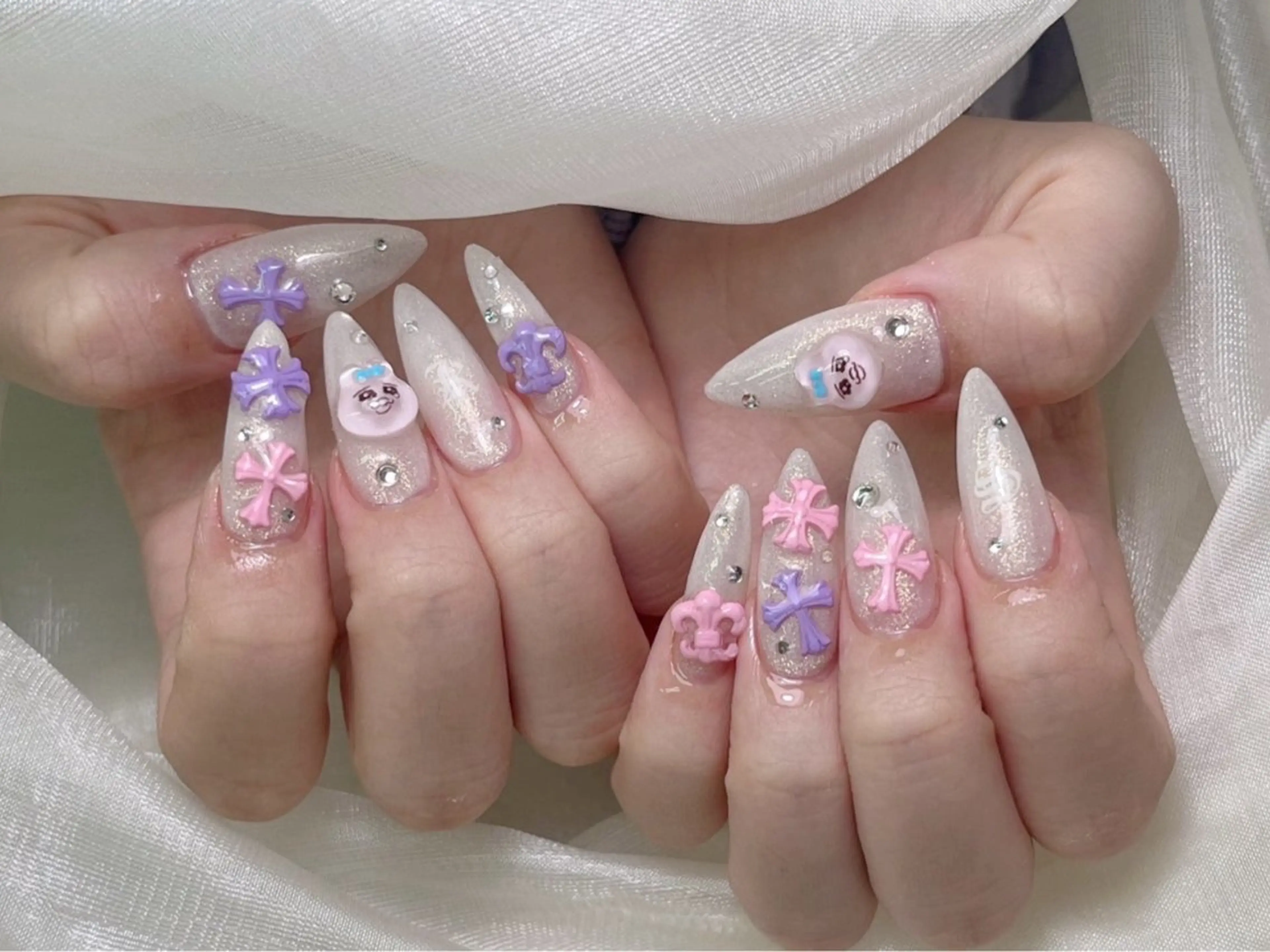 ネイル lucky nail 歌舞伎町のネイルデザイン